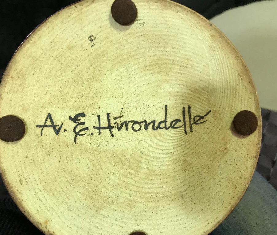 Anne A. E. Hirondelle signierte große moderne glasierte Teekanne aus Keramikkeramik im Angebot 2