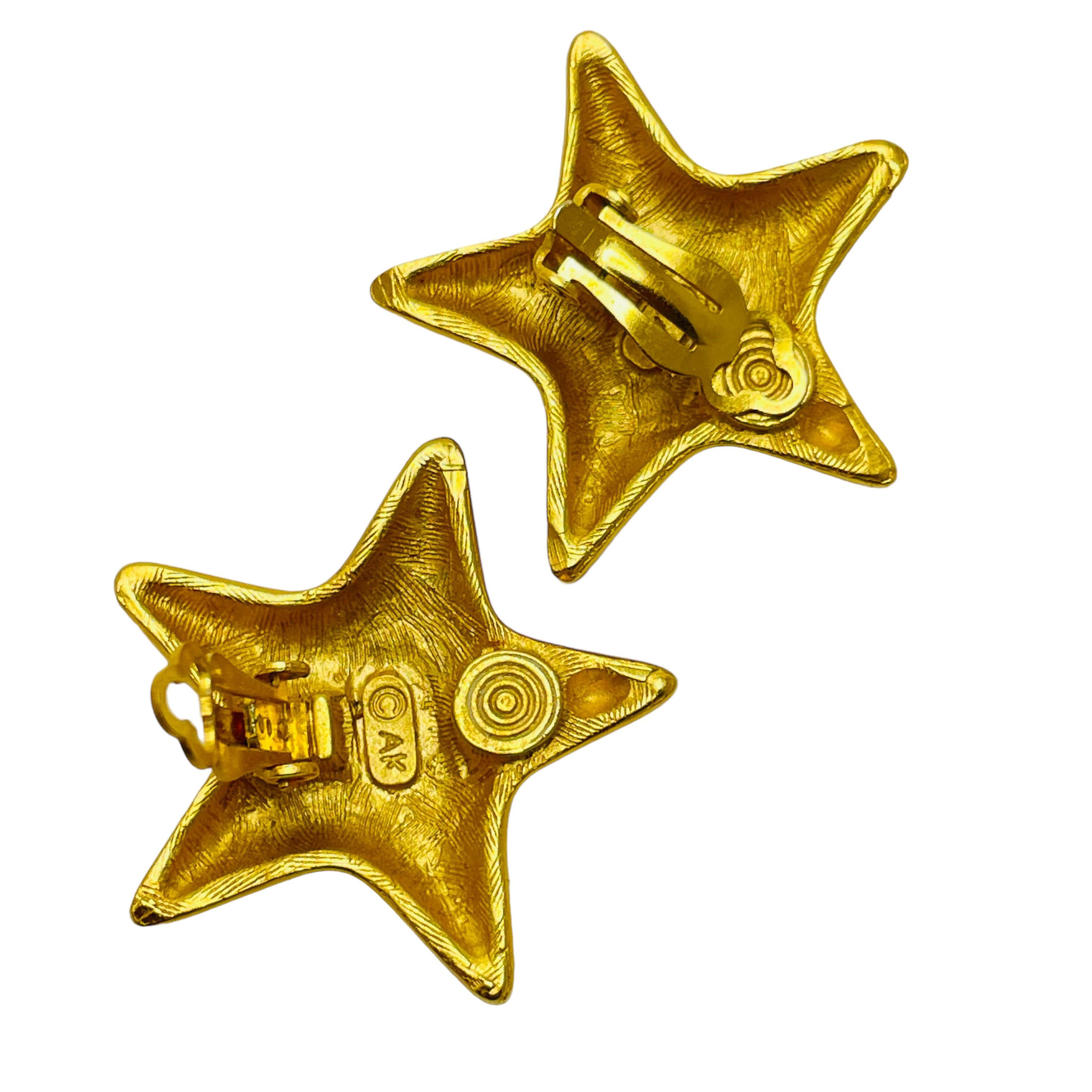 ANNE KLEIN AK signiert Vintage matt gold Stern Designer Clip auf Ohrringe im Zustand „Gut“ im Angebot in Palos Hills, IL