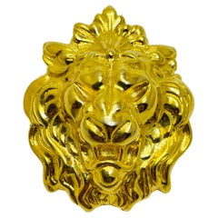 ANNE KLEIN  gold tone lions head designer runway brooch
