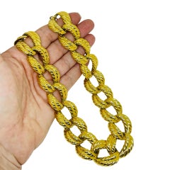 ANNE KLEIN signed vintage gold tone massive chain designer necklace