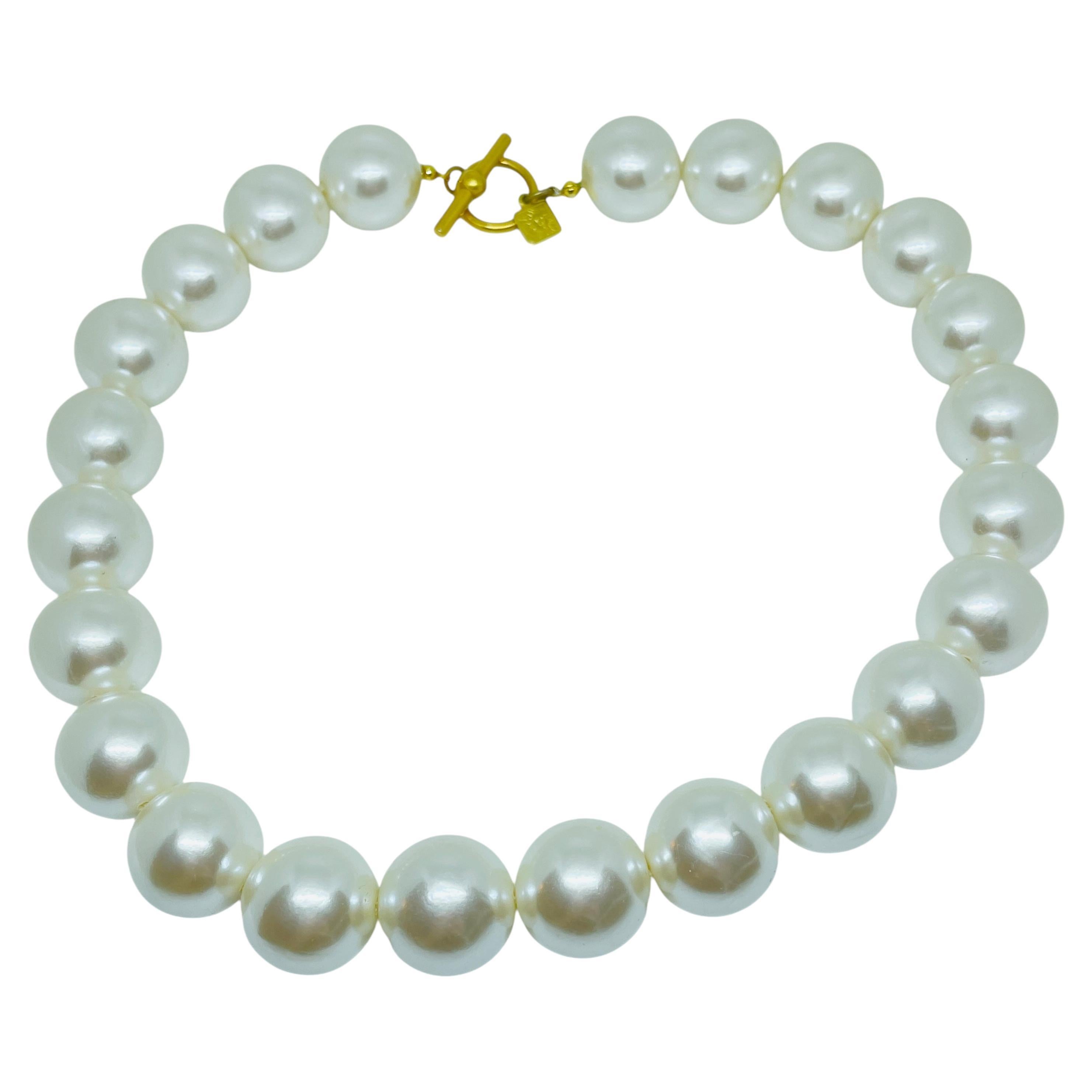 ANNE KLEIN collana firmata vintage con perle di vetro enormi, girocollo di design in vendita