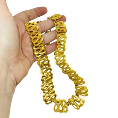 ANNE KLEIN signé vintage mat ton or moderniste collier de chaîne de designer