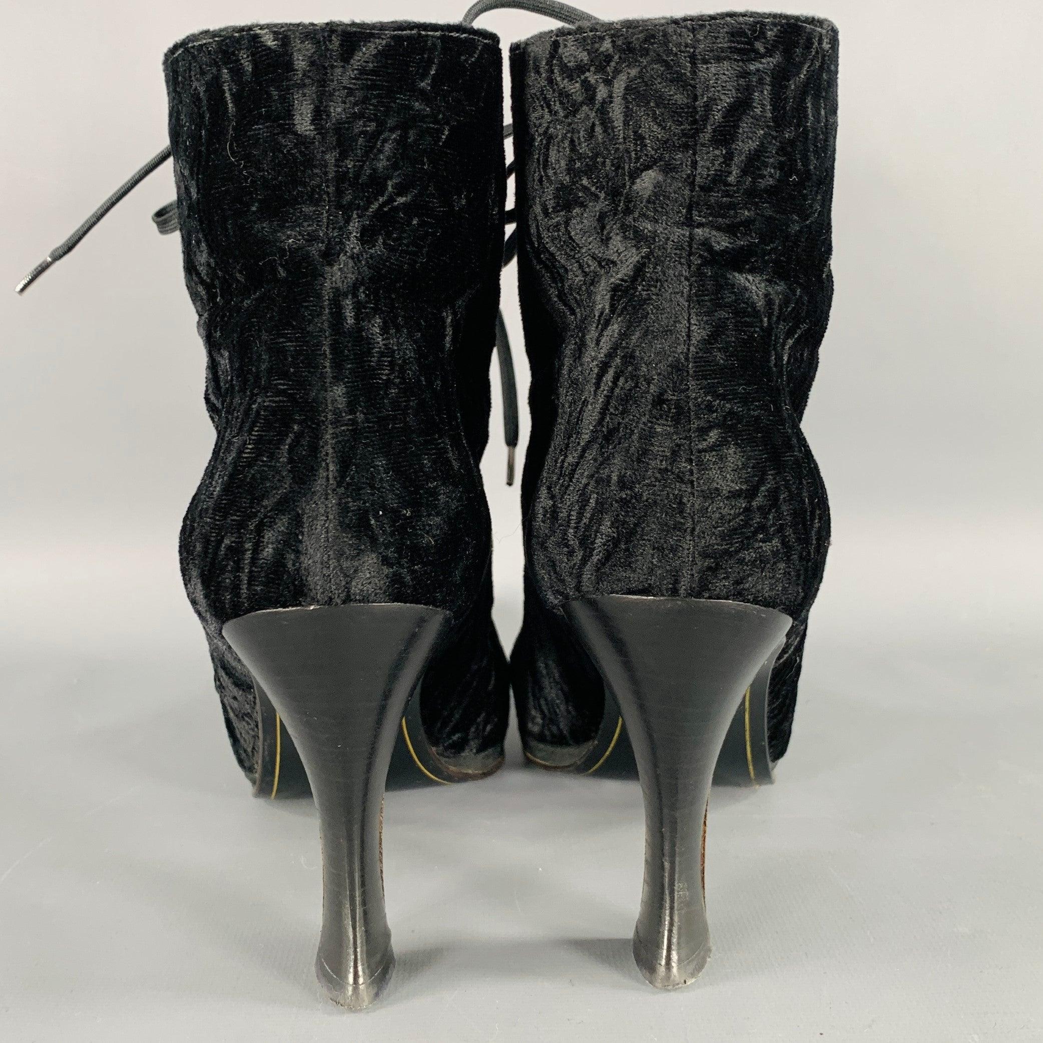 ANNE KLEIN Botas de cordones con puntera de terciopelo negro talla 8 Negro