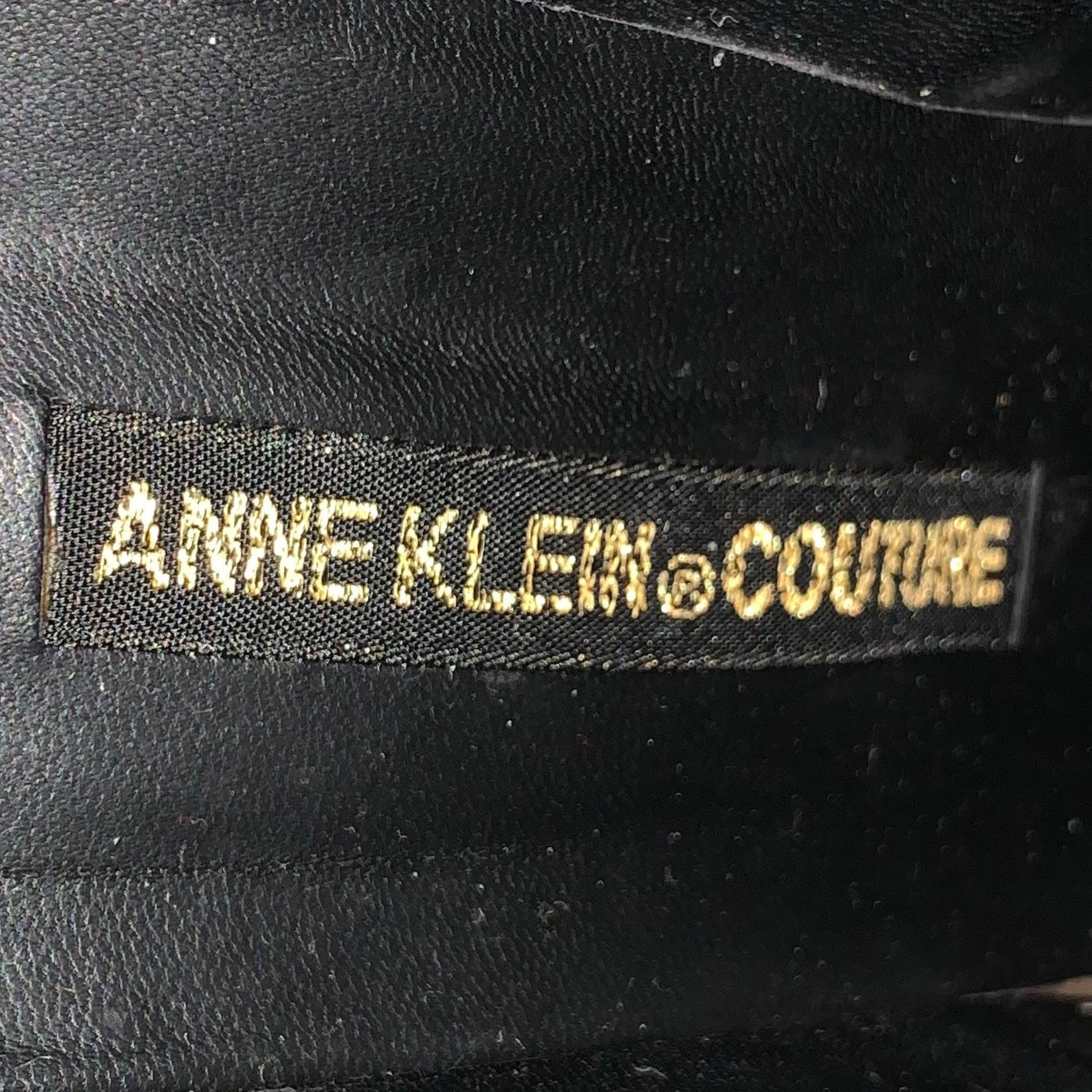 ANNE KLEIN Botas de cordones con puntera de terciopelo negro talla 8 2