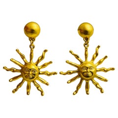 ANNE KLEIN sun face matte gold tone designer dangle earrings