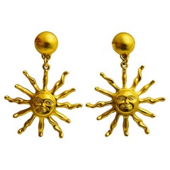 ANNE KLEIN sun face matte gold tone designer dangle earrings