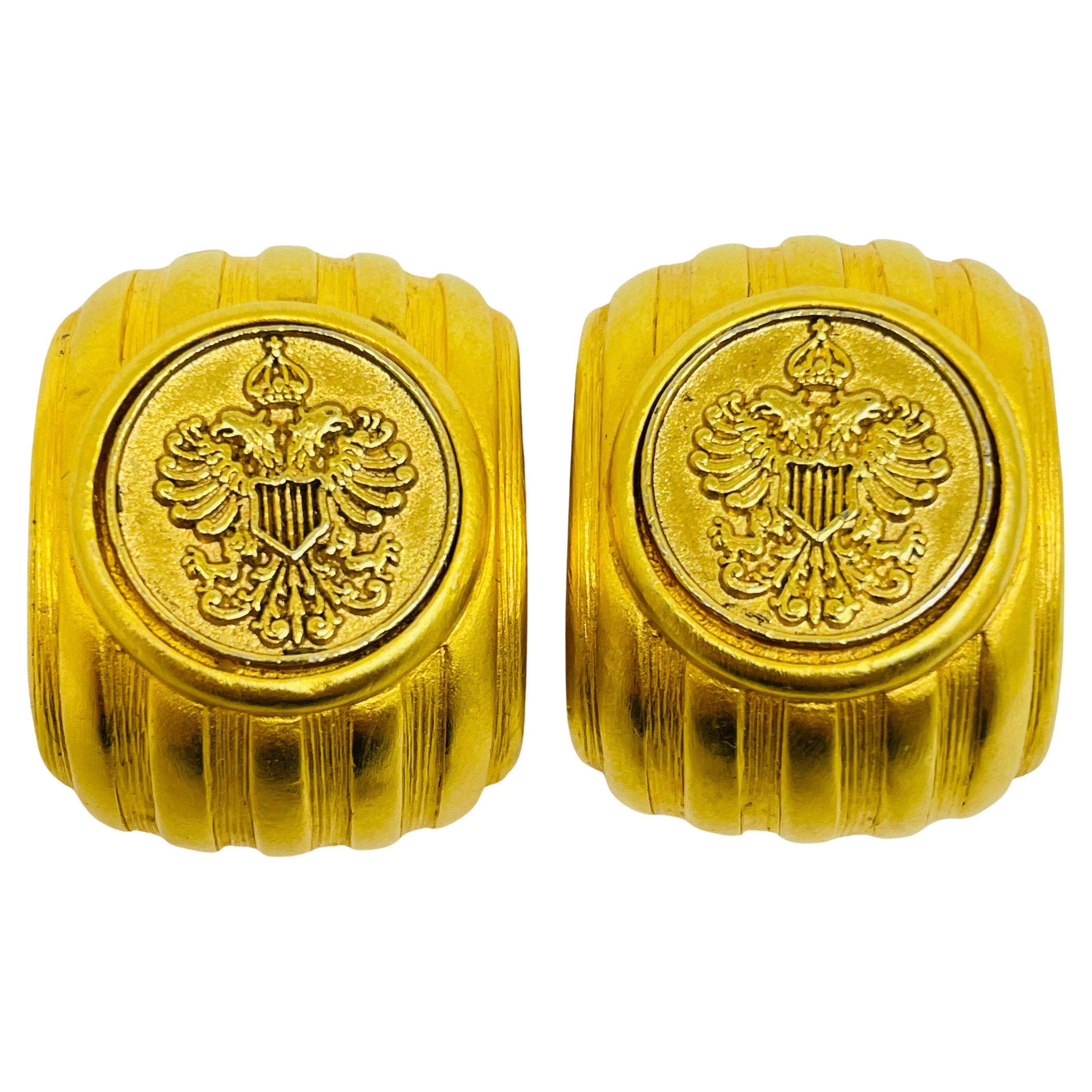 ANNE KLEIN vintage gold tone coin Etruscan designer 80
s clip on earrings For Sale