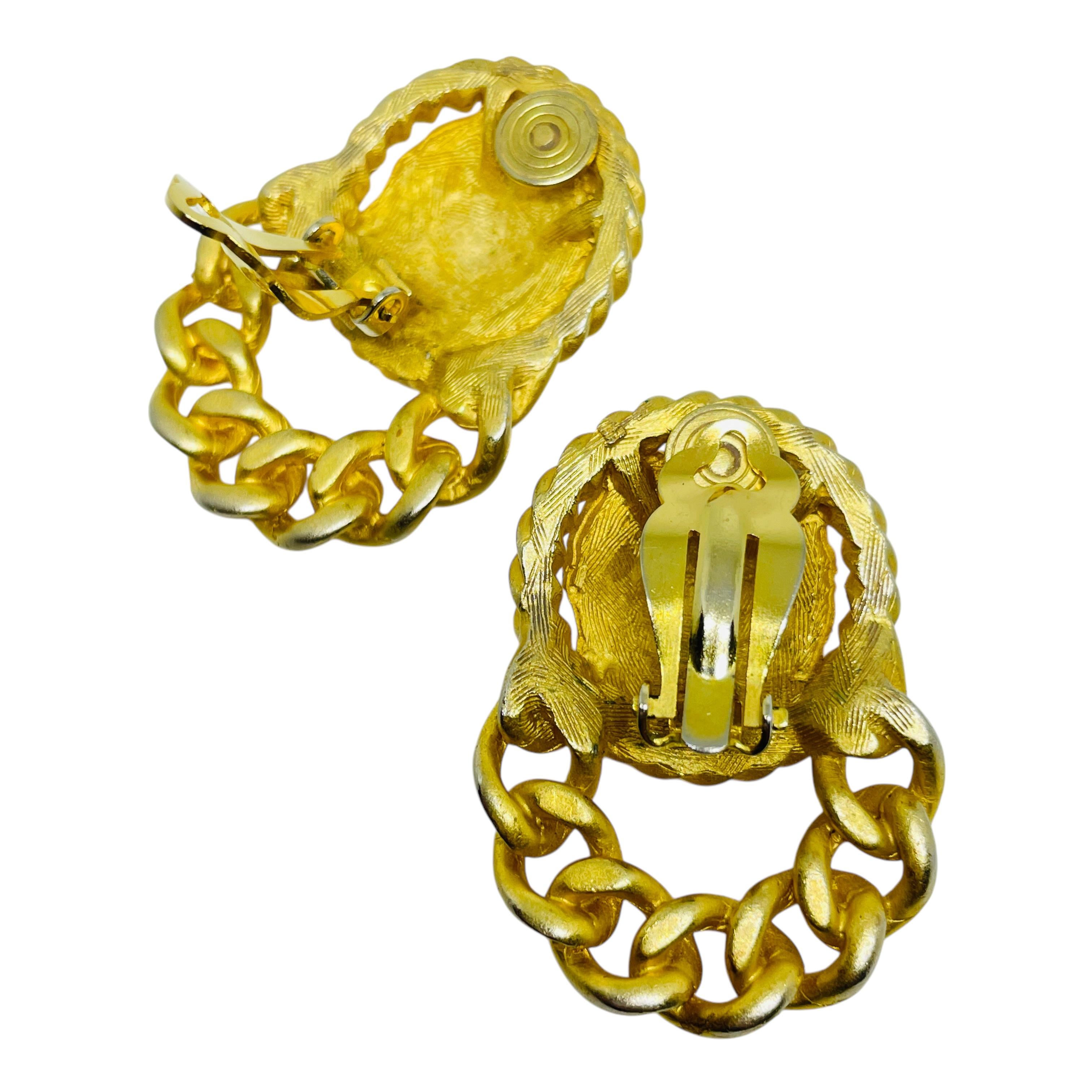 ANNE KLEIN Vintage Gold Ton Löwen Kopf Türklopfer Designer Clip auf Ohrringe im Zustand „Gut“ im Angebot in Palos Hills, IL