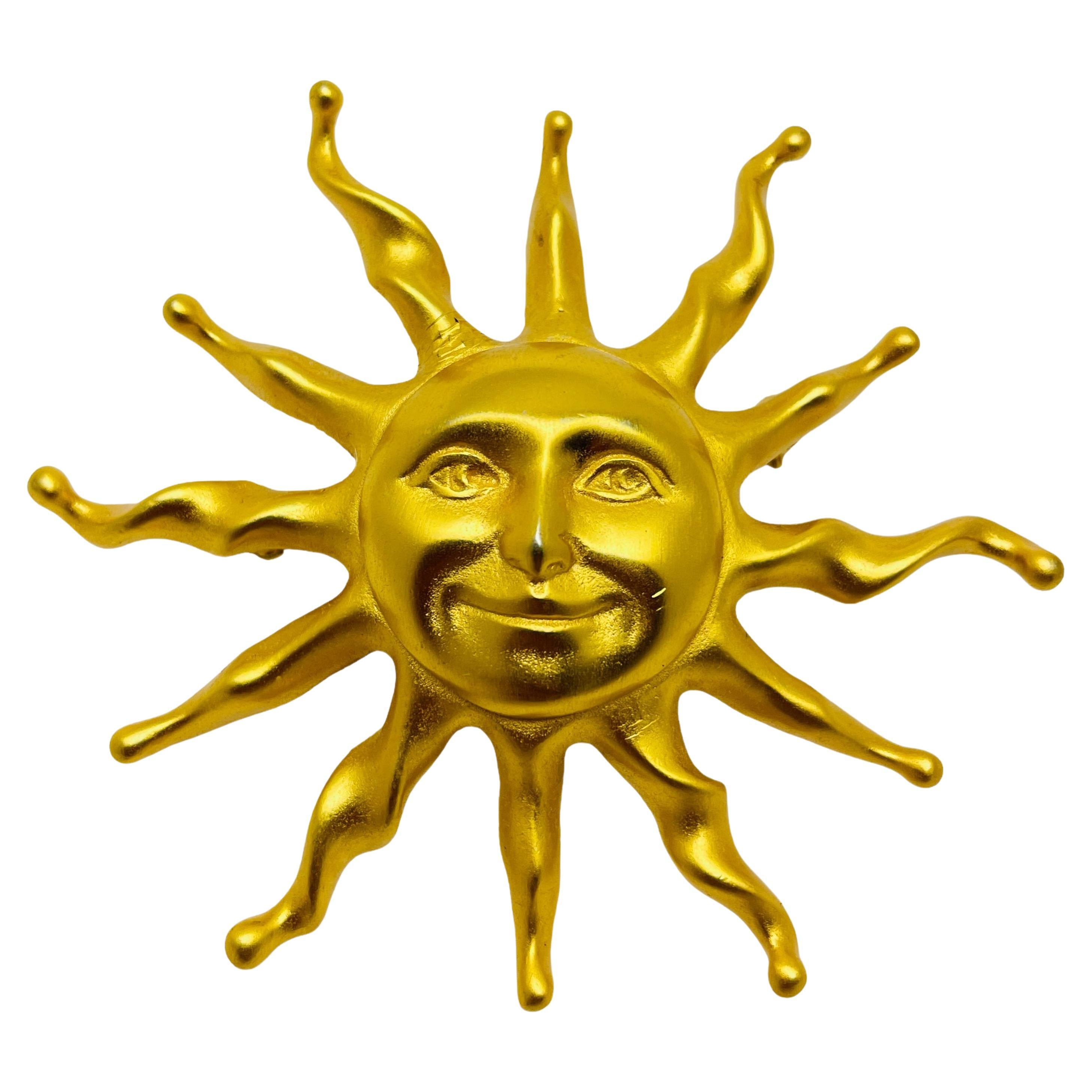 ANNE KLEIN vintage huge sun face matte gold designer brooch For Sale