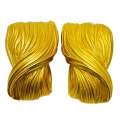ANNE KLEIN vintage matte gold textured designer runway earrings