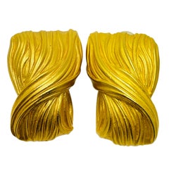 ANNE KLEIN vintage oro mate con textura pendientes de diseño de pasarela