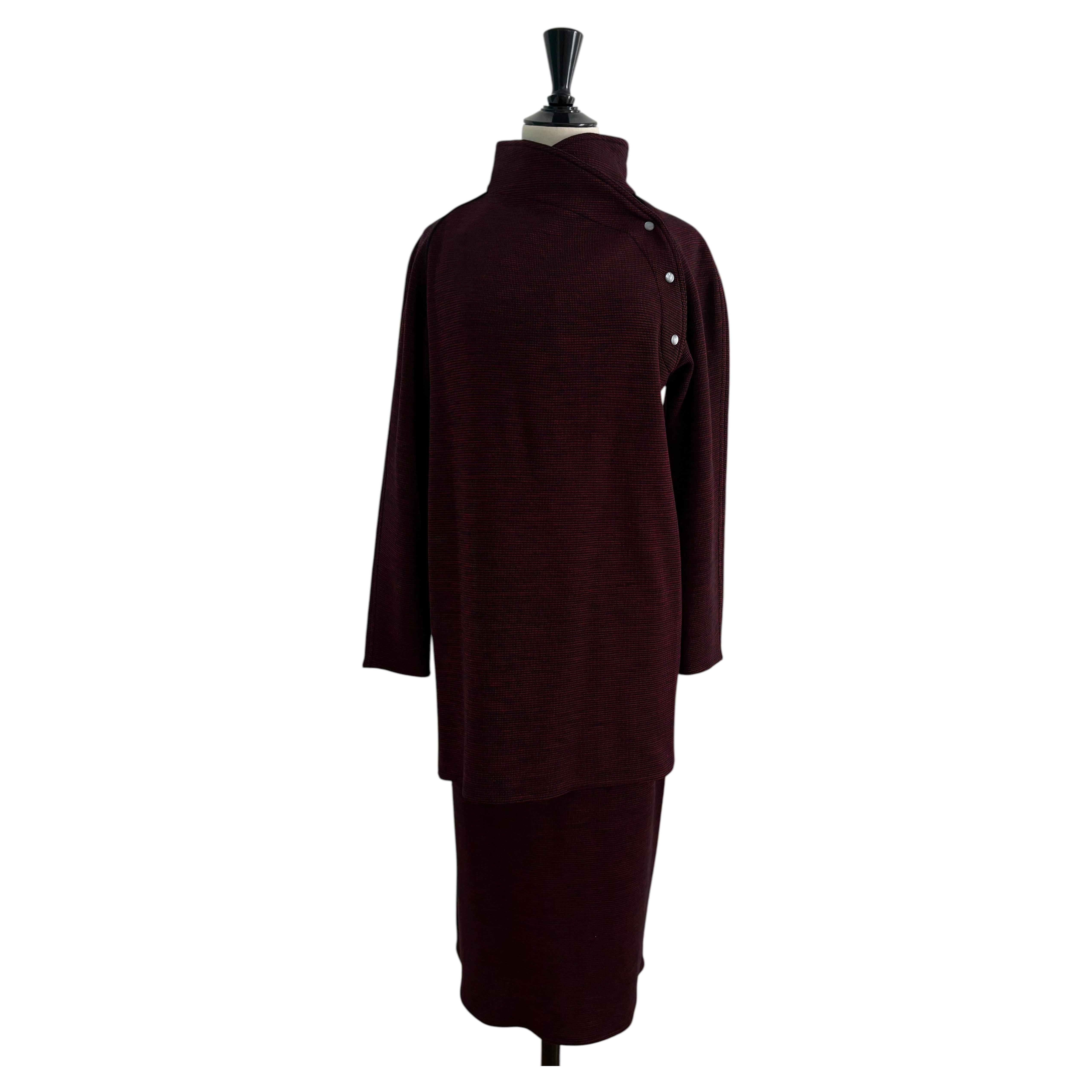Veste de tailleur deux pièces Anne Marie Beretta, couleur bordeaux, 1988 en vente