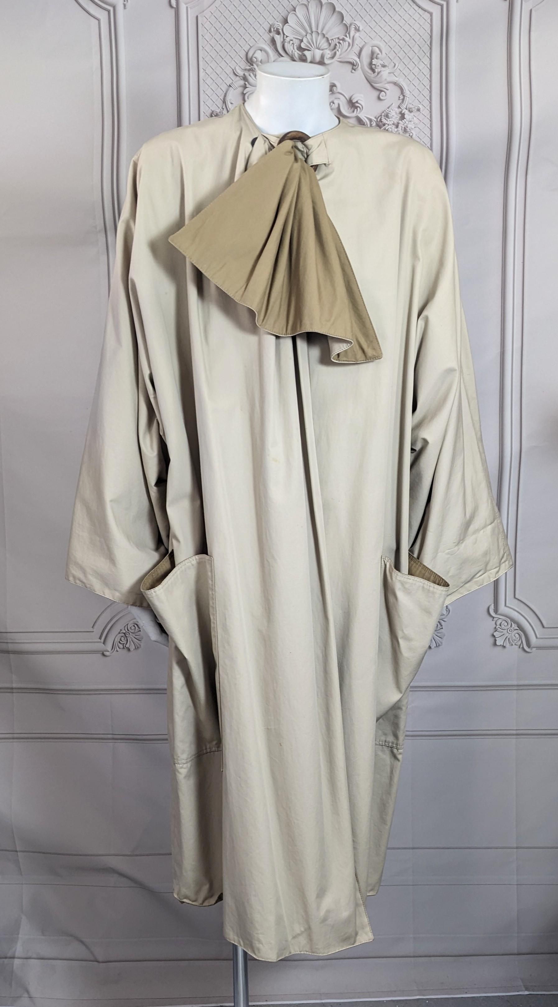 Anne Marie Beretta - Cappotto drappeggiato in popeline di cotone in vendita 1