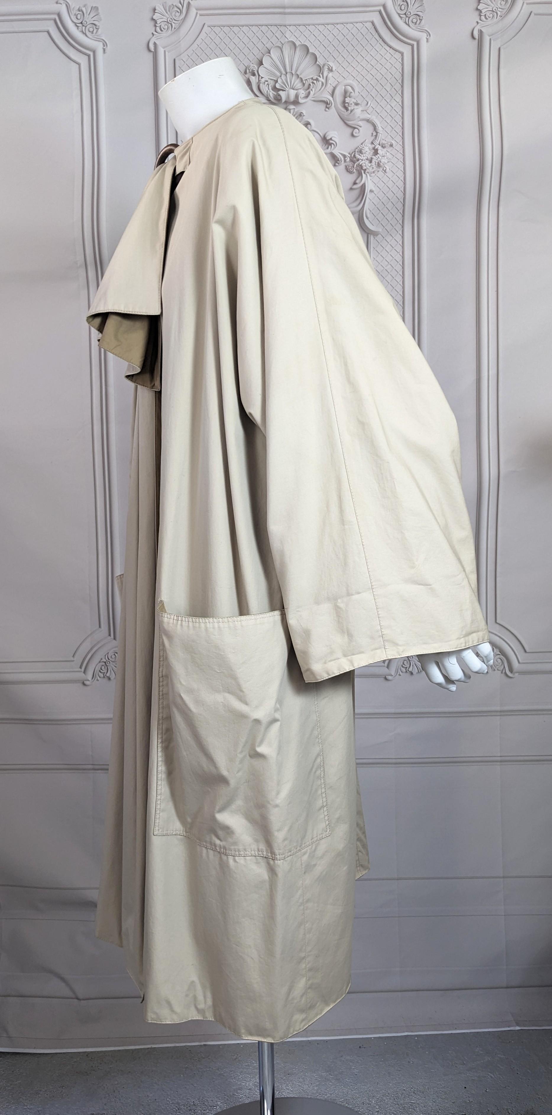 Anne Marie Beretta - Cappotto drappeggiato in popeline di cotone in vendita 4