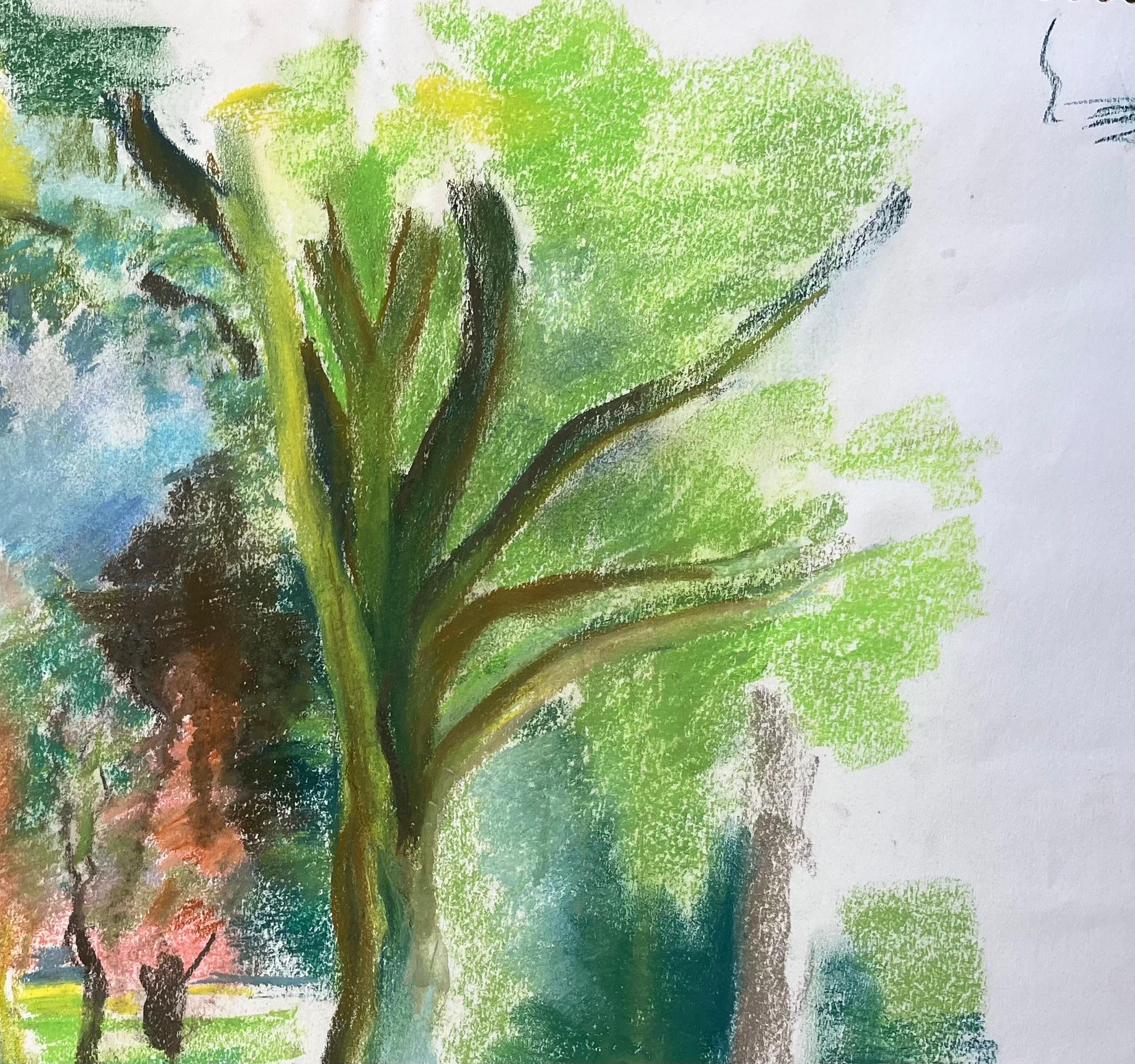 Paesaggio a pastello francese della metà del XX secolo con alberi in un giardino pubblico illuminato dal sole - Landscape Painting Grigio di Anne Marie Migette Perard