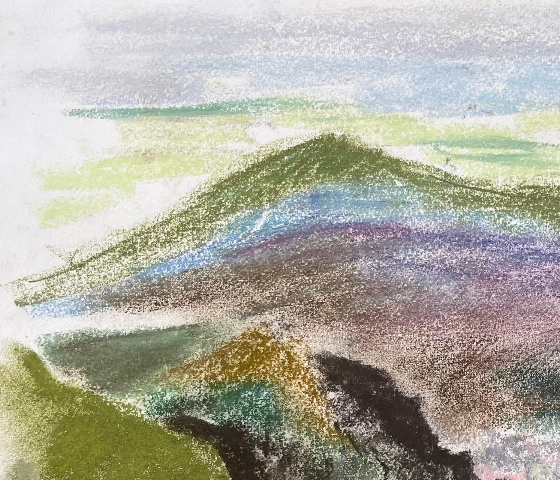 Paysage pastel du milieu du 20e siècle du volcan de Pey de Sancy en France - Post-impressionnisme Painting par Anne Marie Migette Perard