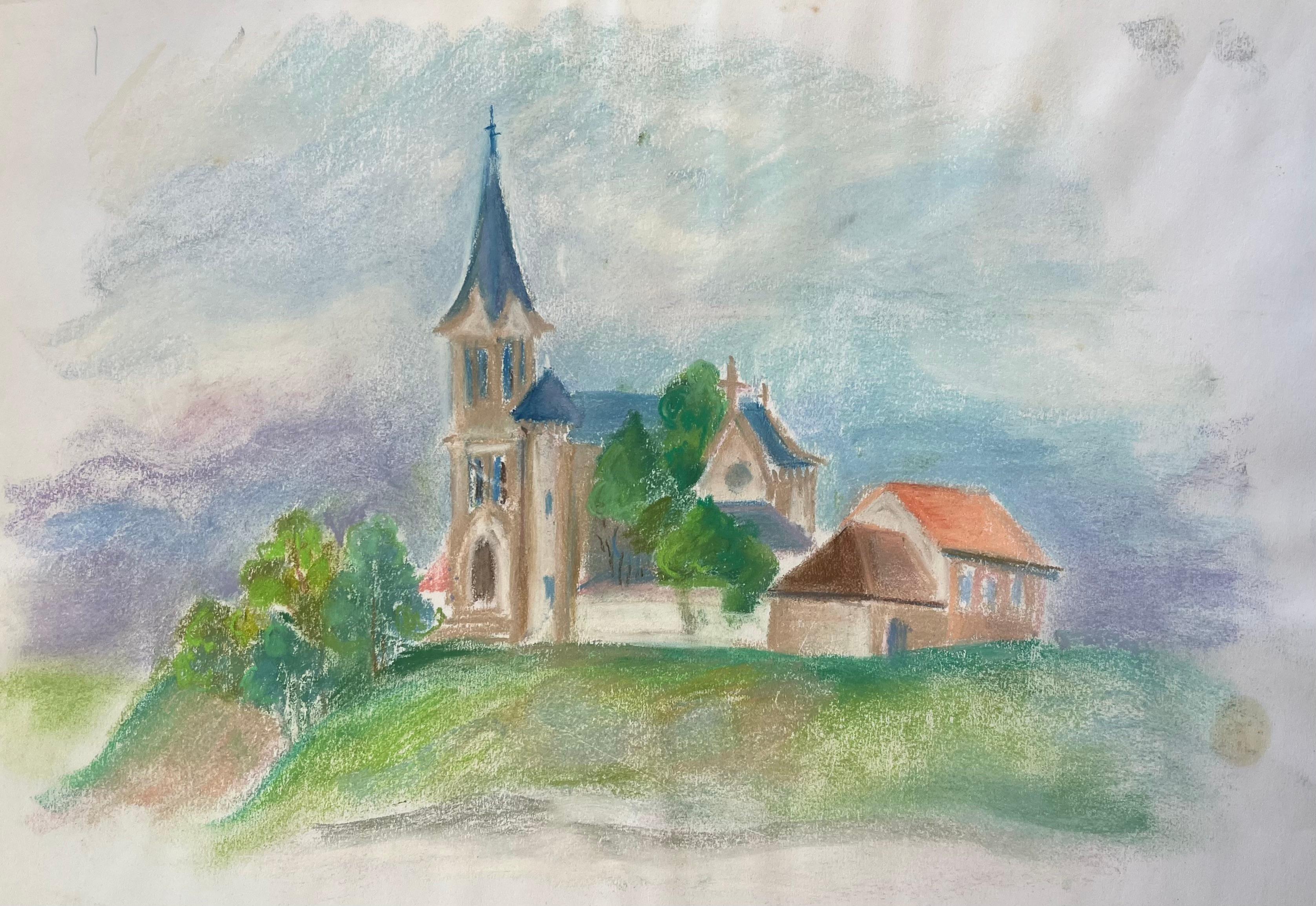 Figurative Painting di Anne Marie Migette Perard - Pastello della metà del 20° secolo raffigurante una chiesa di campagna francese con campanile