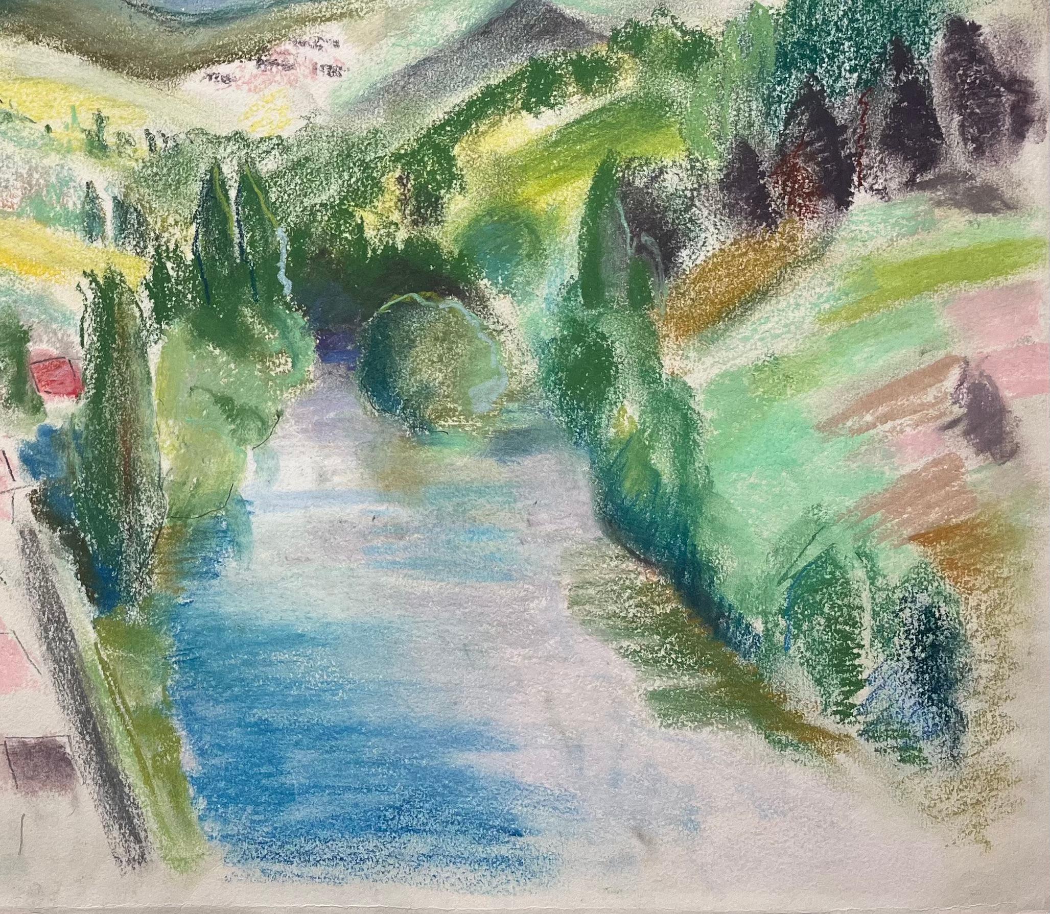 Paesaggio a pastello post-impressionista della metà del XX secolo con fiume e castello - Figurative Painting Grigio di Anne Marie Migette Perard