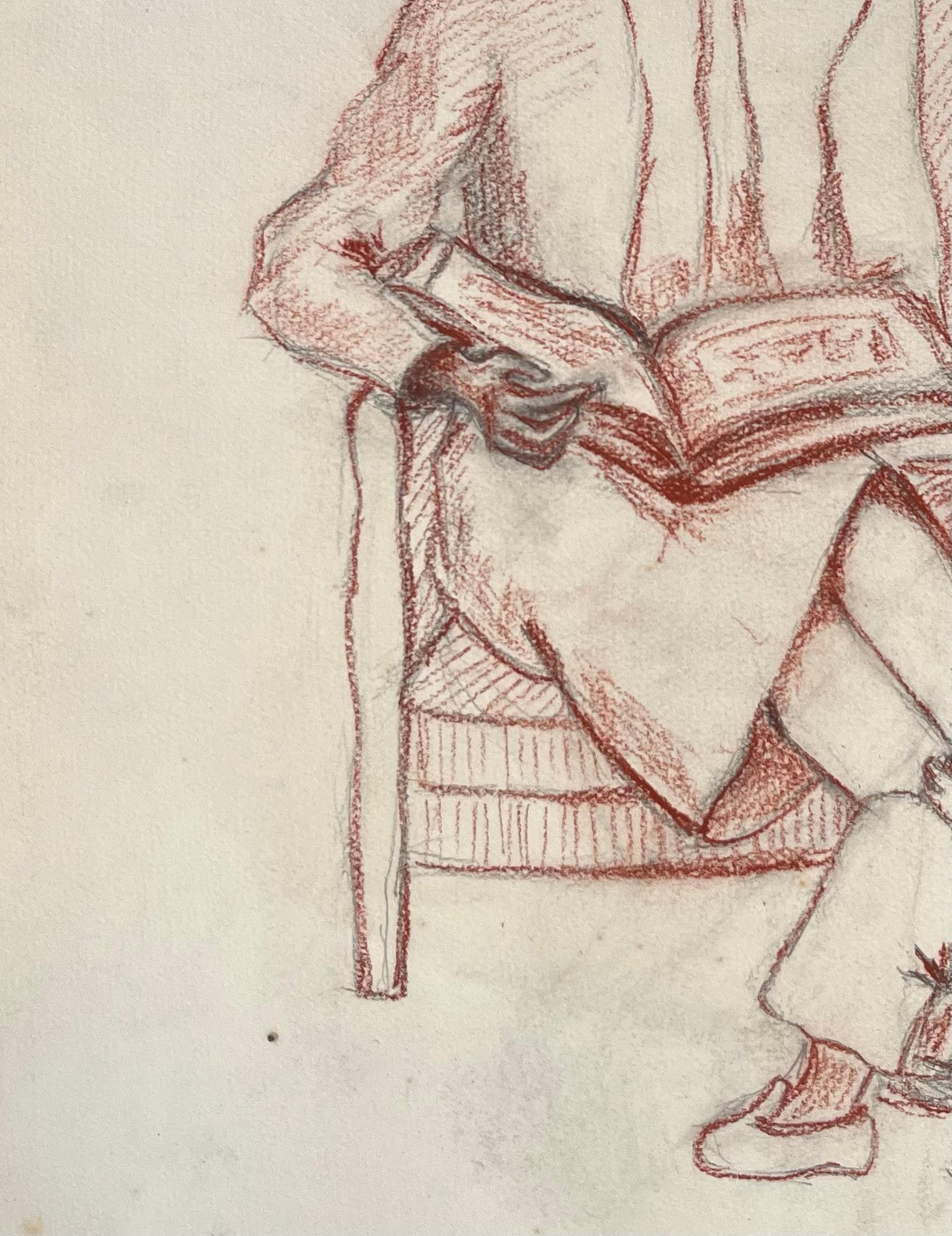 Disegno a pastello rosso di metà secolo della madre che legge al bambino su un piccolo sgabello - Figurative Painting Beige di Anne Marie Migette Perard