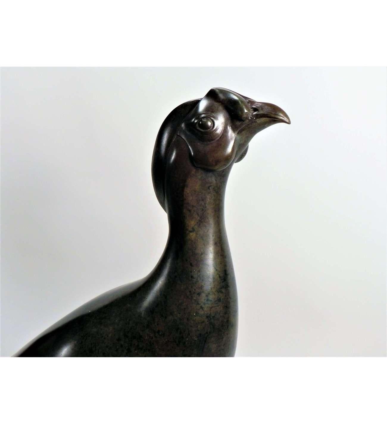 Golden Pheasant

Wonderfully sleek walking pheasant also called the (large) golden pheasant or Chinese pheasant

Bronze sculpture with a transparent thin black patina and green undertones.

Lost wax, Edition Susse frères. Signed Profillet

Signed: