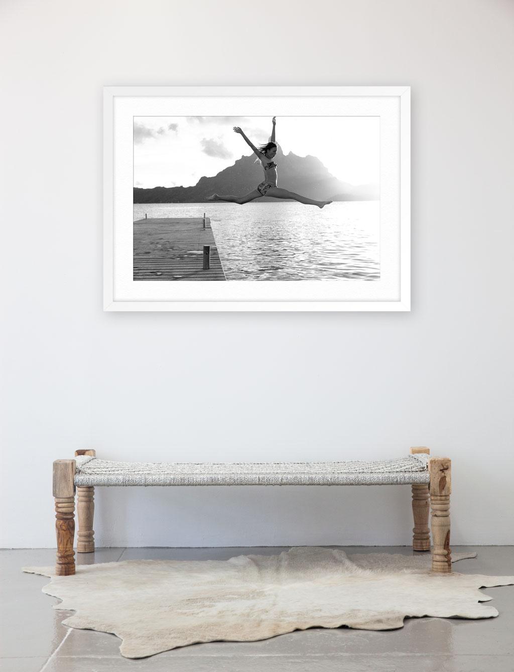 Sprung ins kalte Wasser – Photograph von Anne Menke
