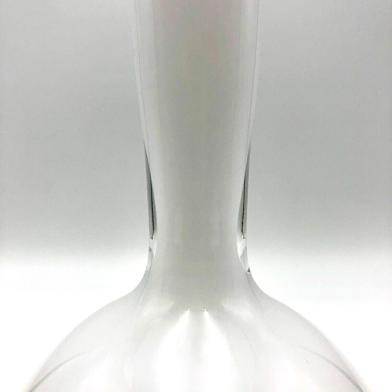 Rare signed numbered Anne Nilsson Orrefors Expo 1998 white glass vase For Sale 1