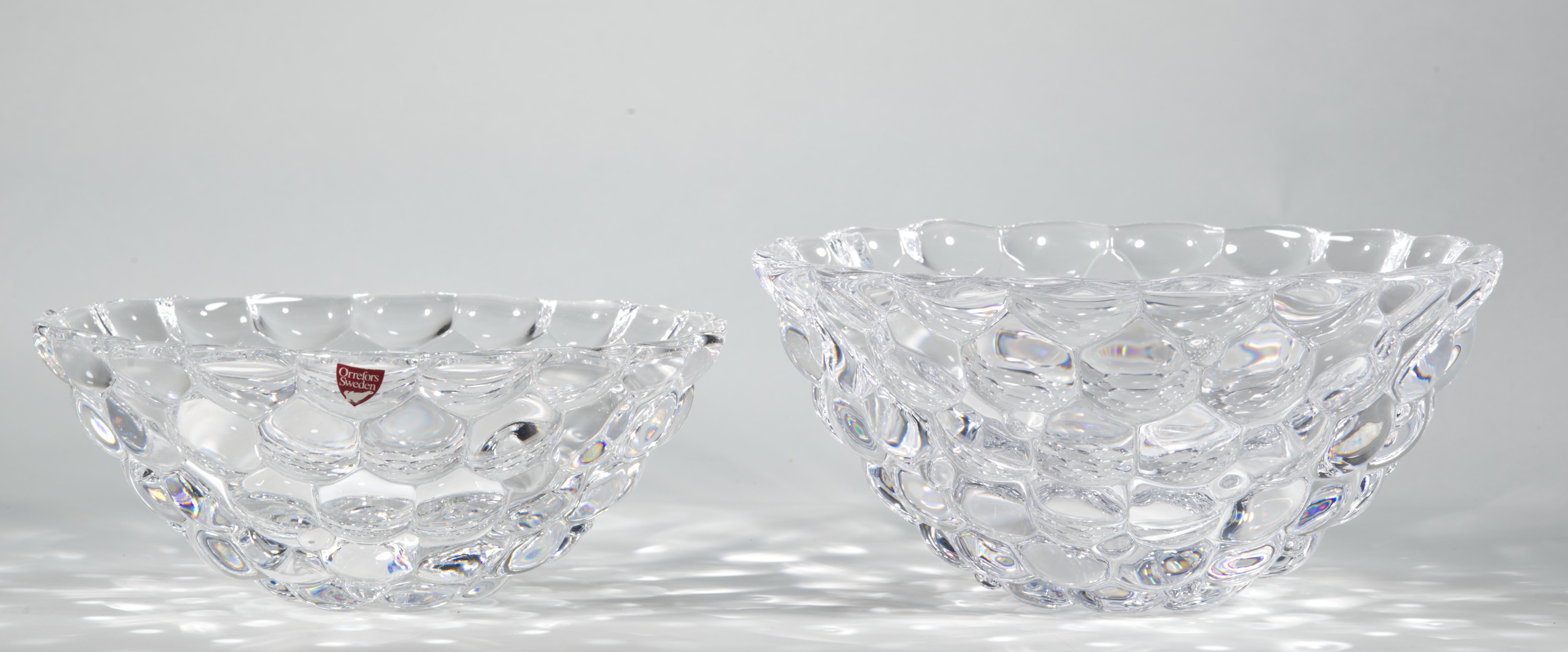 Swedish Anne Nilsson for Orrefors Set of Raspberry Bowls Crystal, Sweden 1992 For Sale