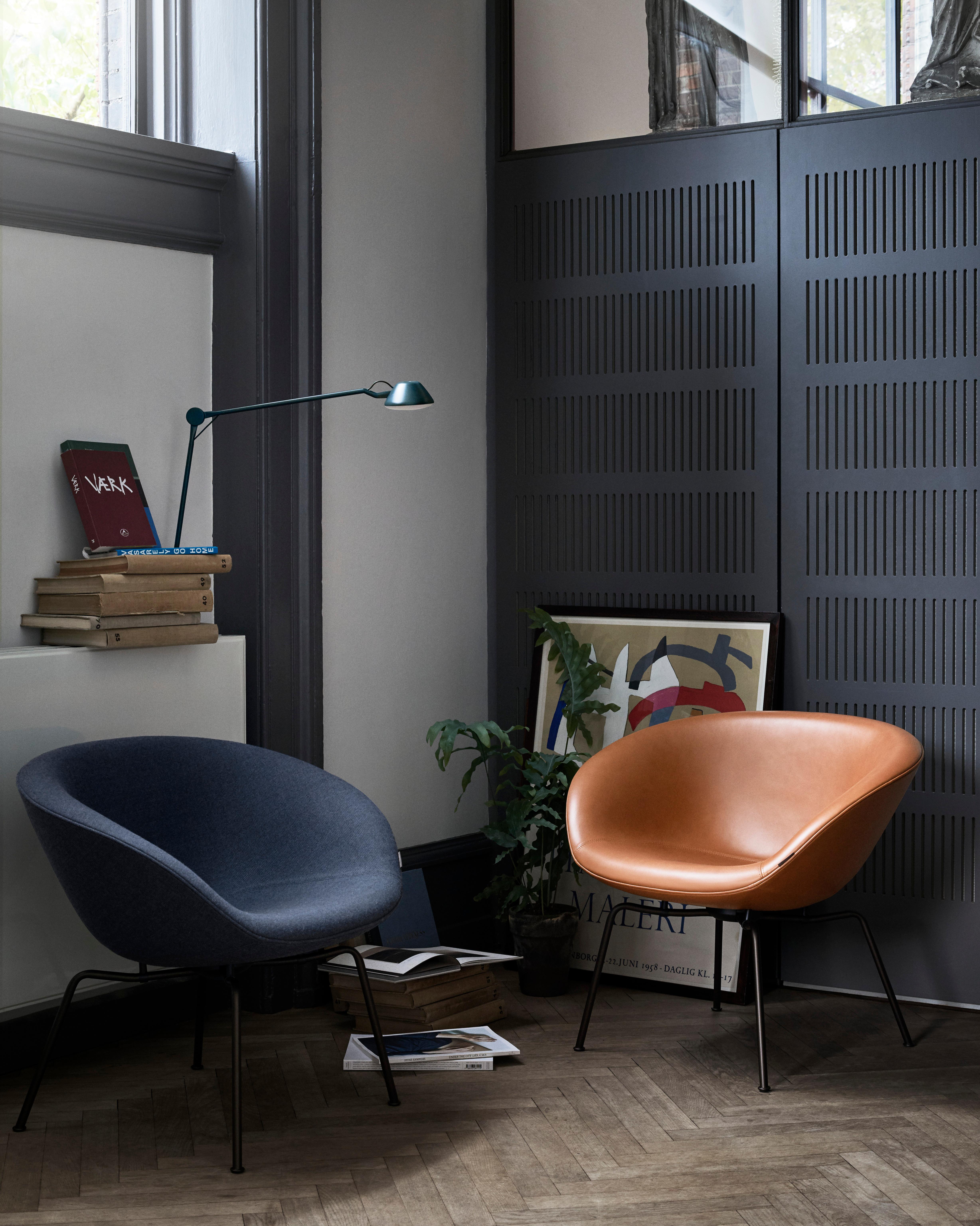 Anne Qvist 'AQ01' Table Lamp in blue for Fritz Hansen.

Established in 1872, Fritz Hansen has become synonymous with legendary Danish design. Combining timeless craftsmanship with an emphasis on sustainability, the brand’s re-editions of iconic