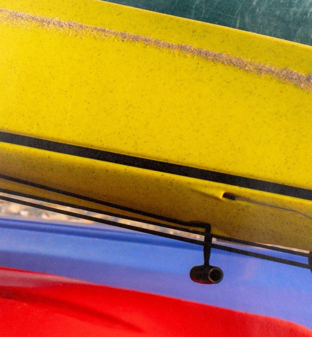 Kayak Composition - Photograph di Anne Sager