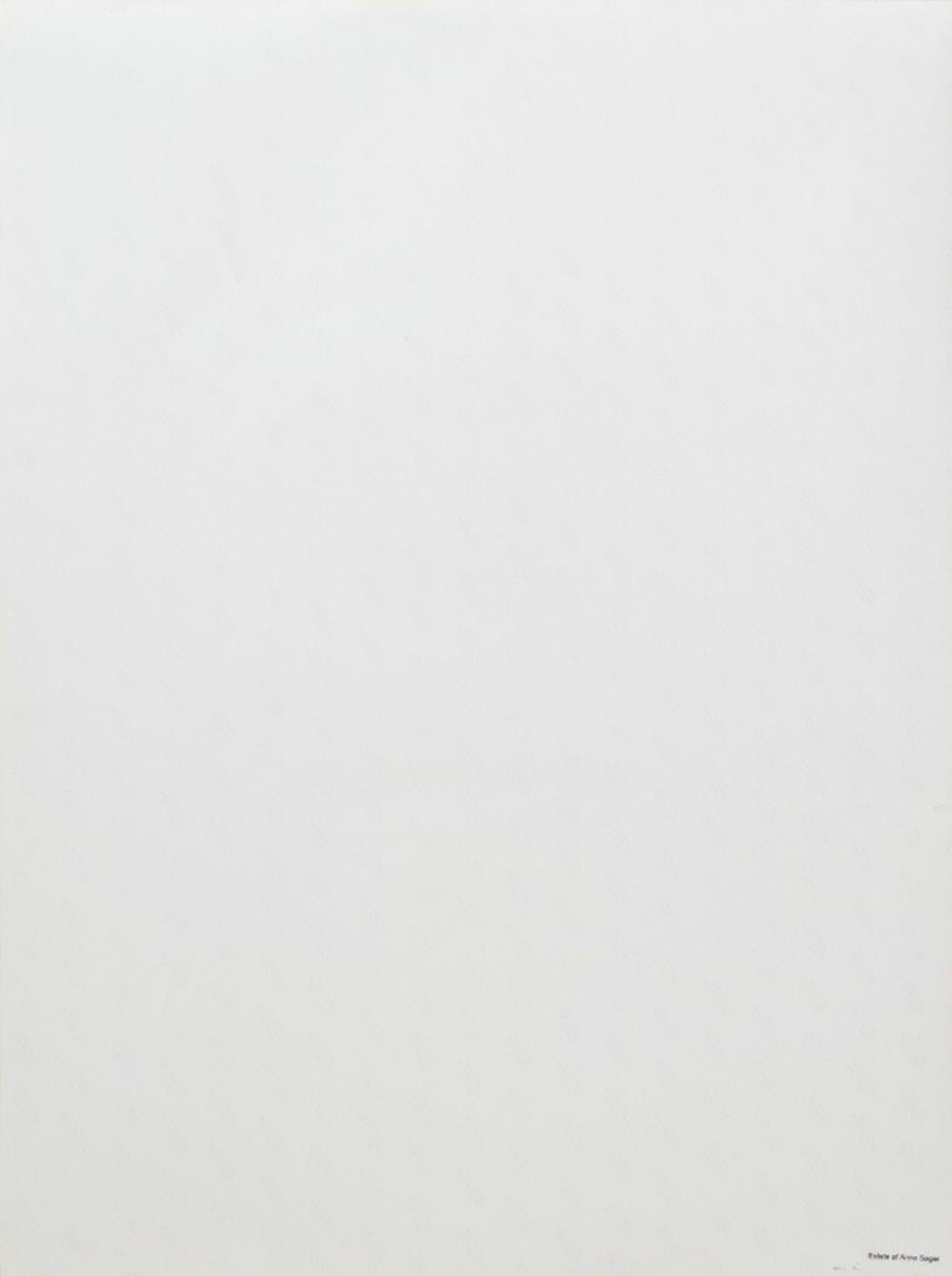 Sitzende weibliche Figur (Schwarz), Figurative Photograph, von Anne Sager