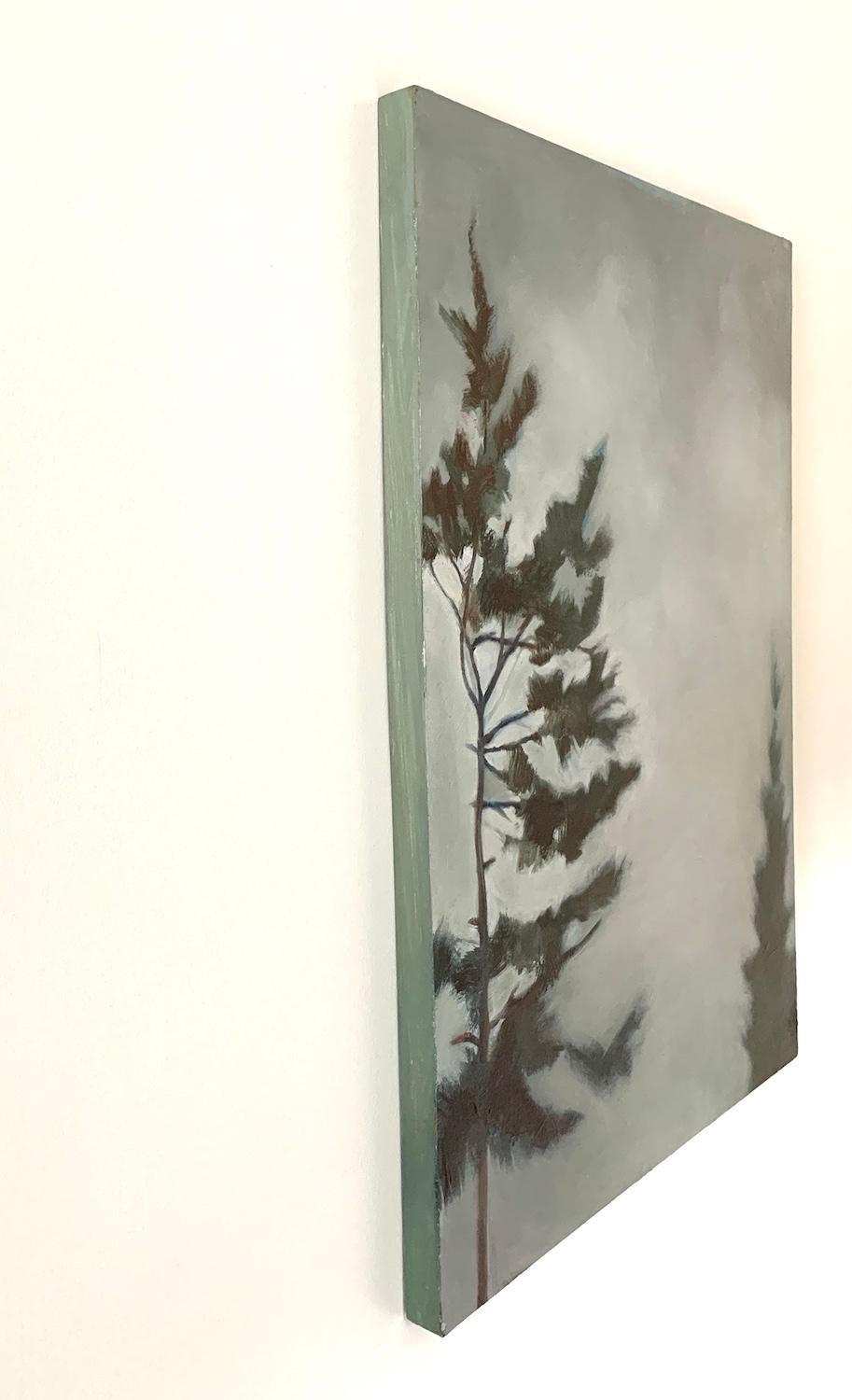 « Space Between », huile, acrylique, peinture, evergreens, arbre, gris, bleus - Contemporain Painting par Anne Sargent Walker