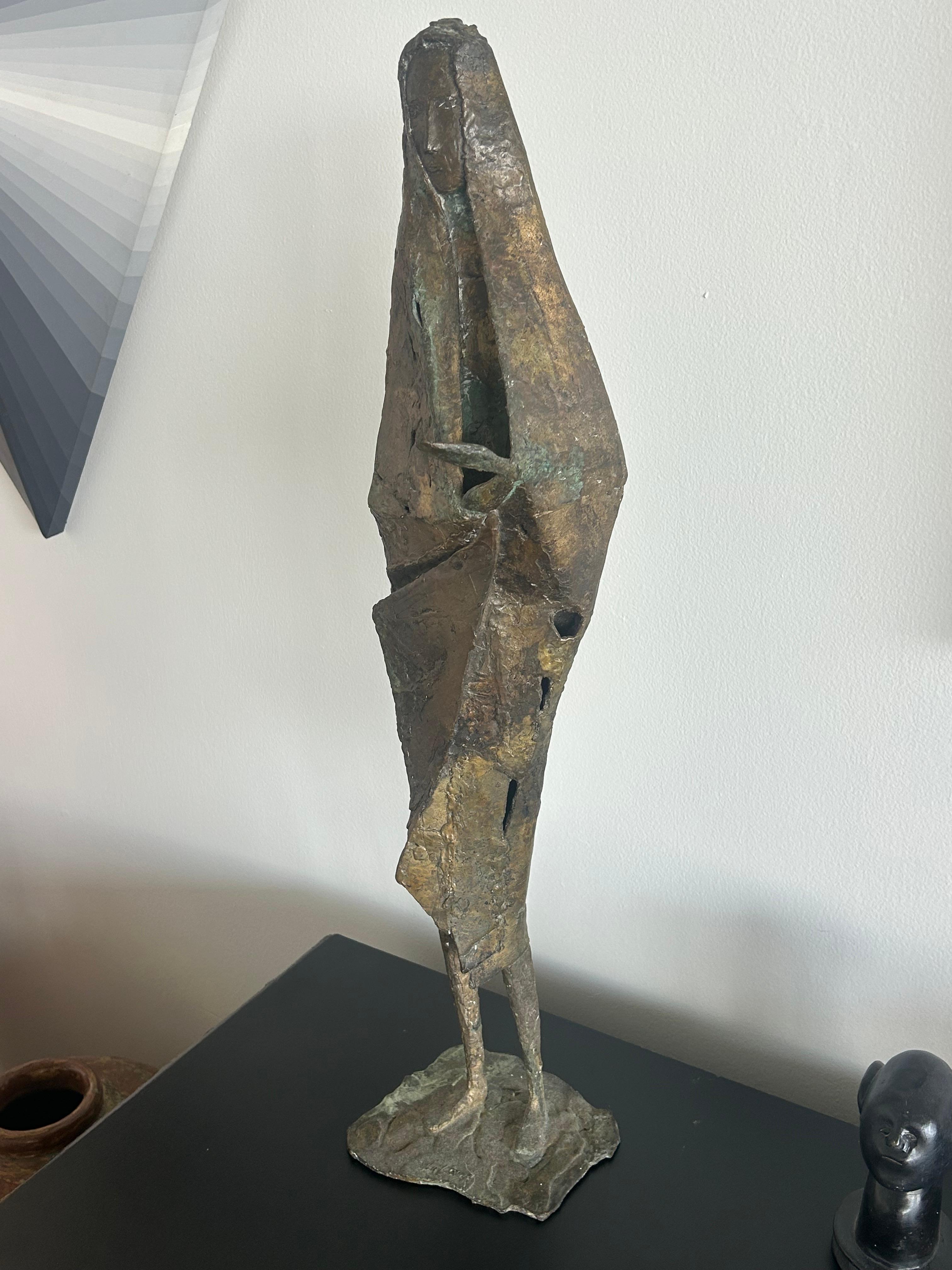 Metà XX secolo Anne Van Kleeck donna in piedi in bronzo brutalista in vendita