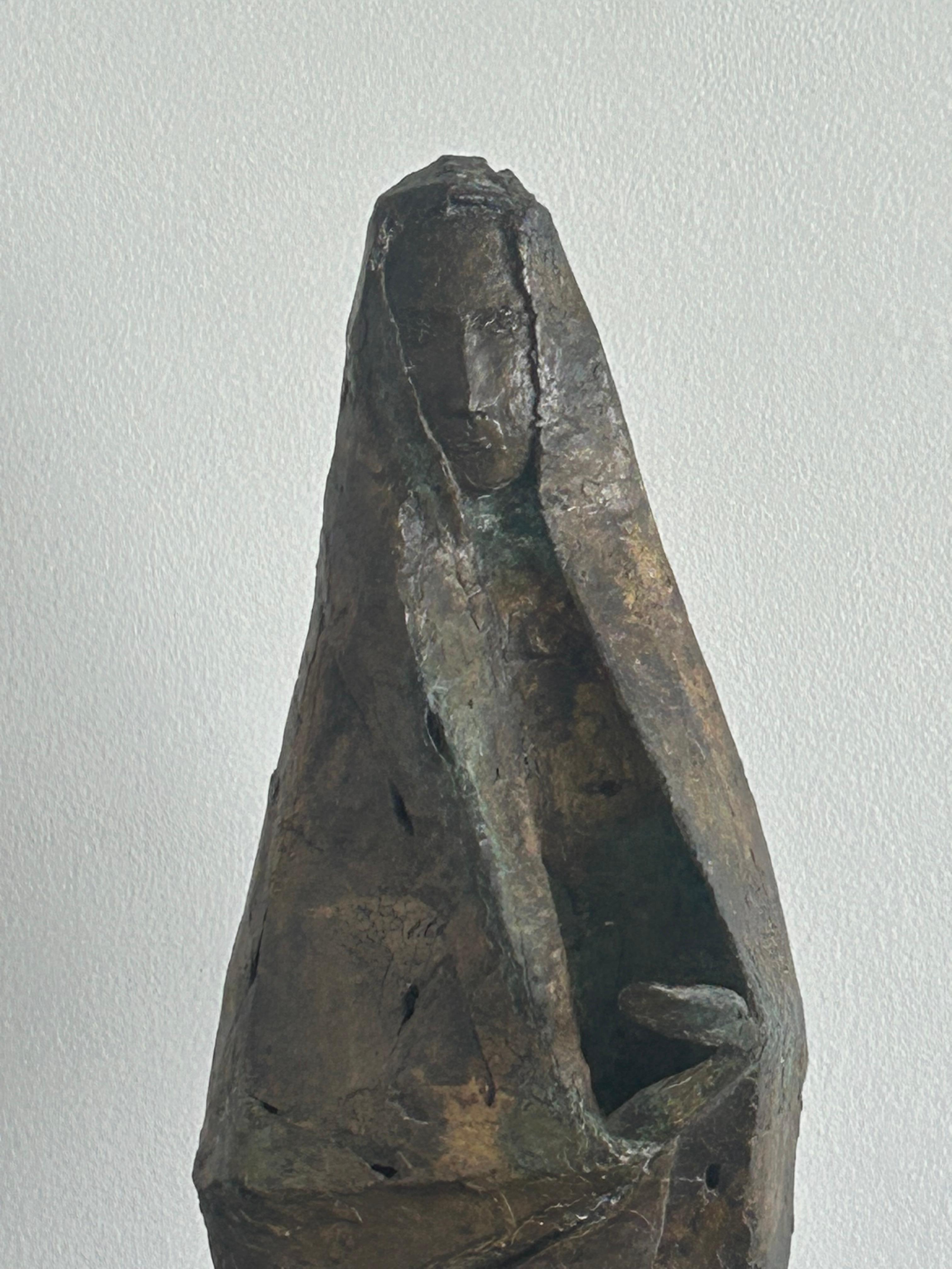 Anne Van Kleeck donna in piedi in bronzo brutalista in vendita 1