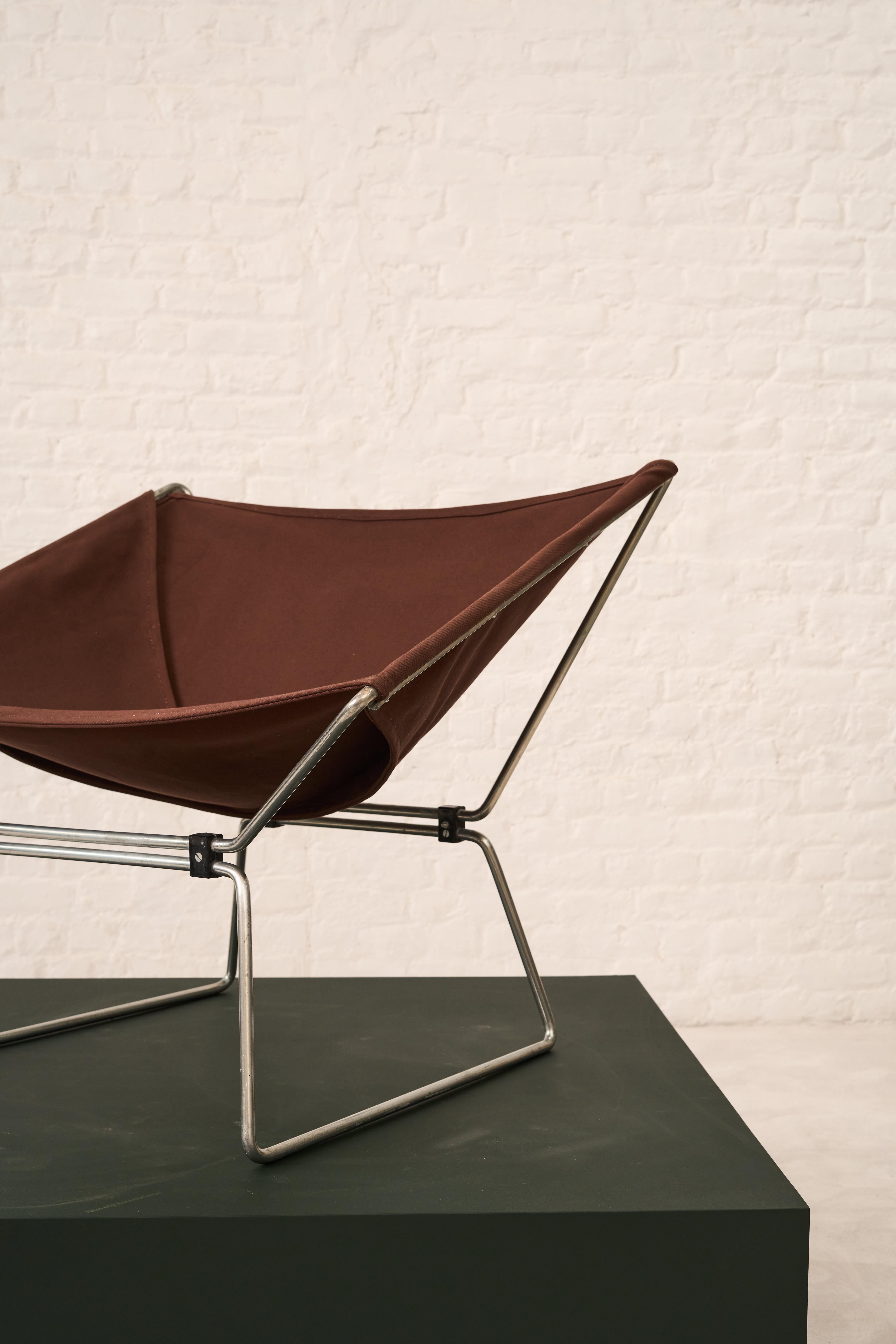 CHAISE LOUNGE ANNEAU AP-14 Pierre Paulin pour Polak 2