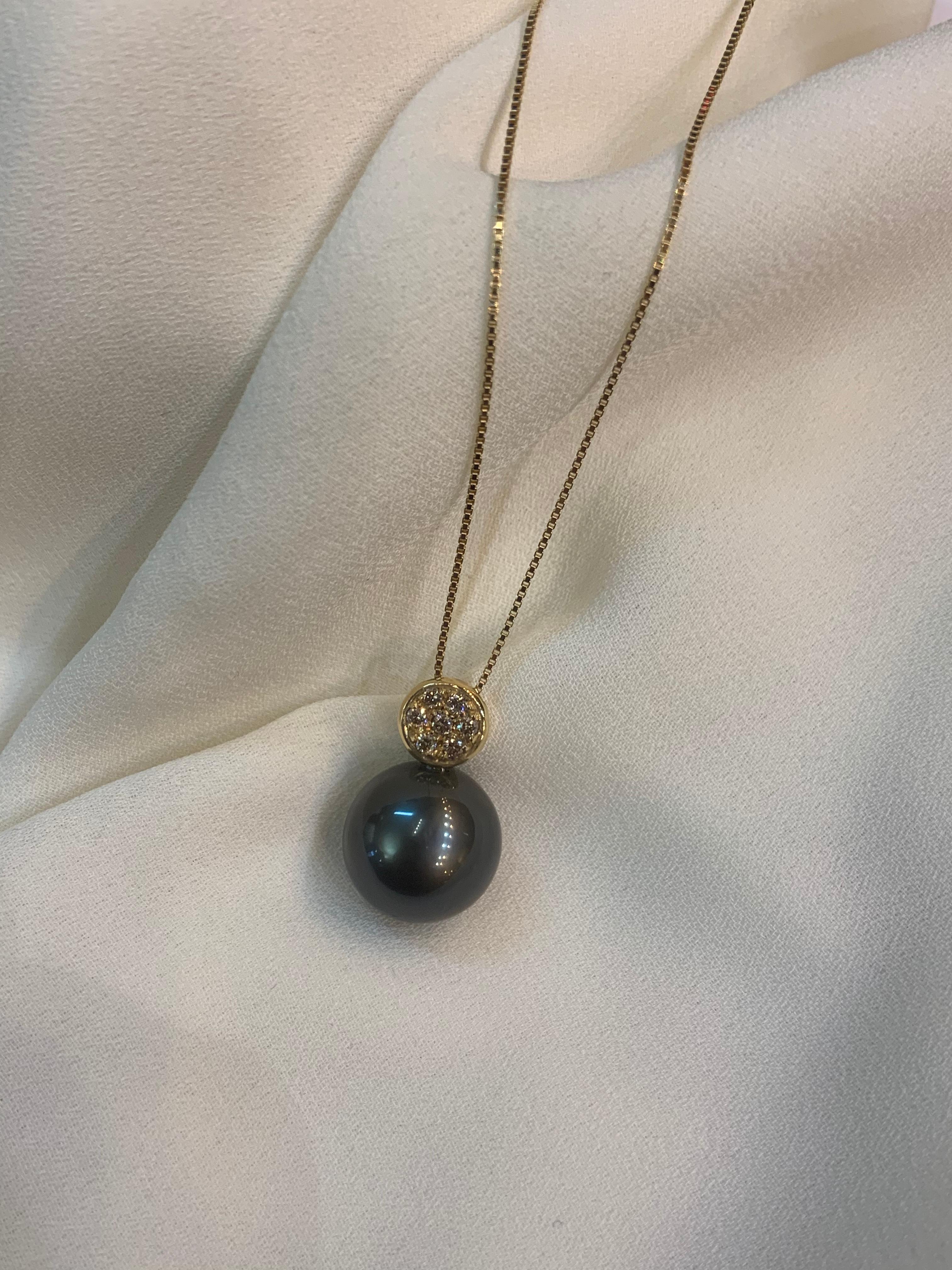 Women's or Men's Annellino Fine Jewellery Tahitian Pearl and Champagne Diamond Gold Necklace