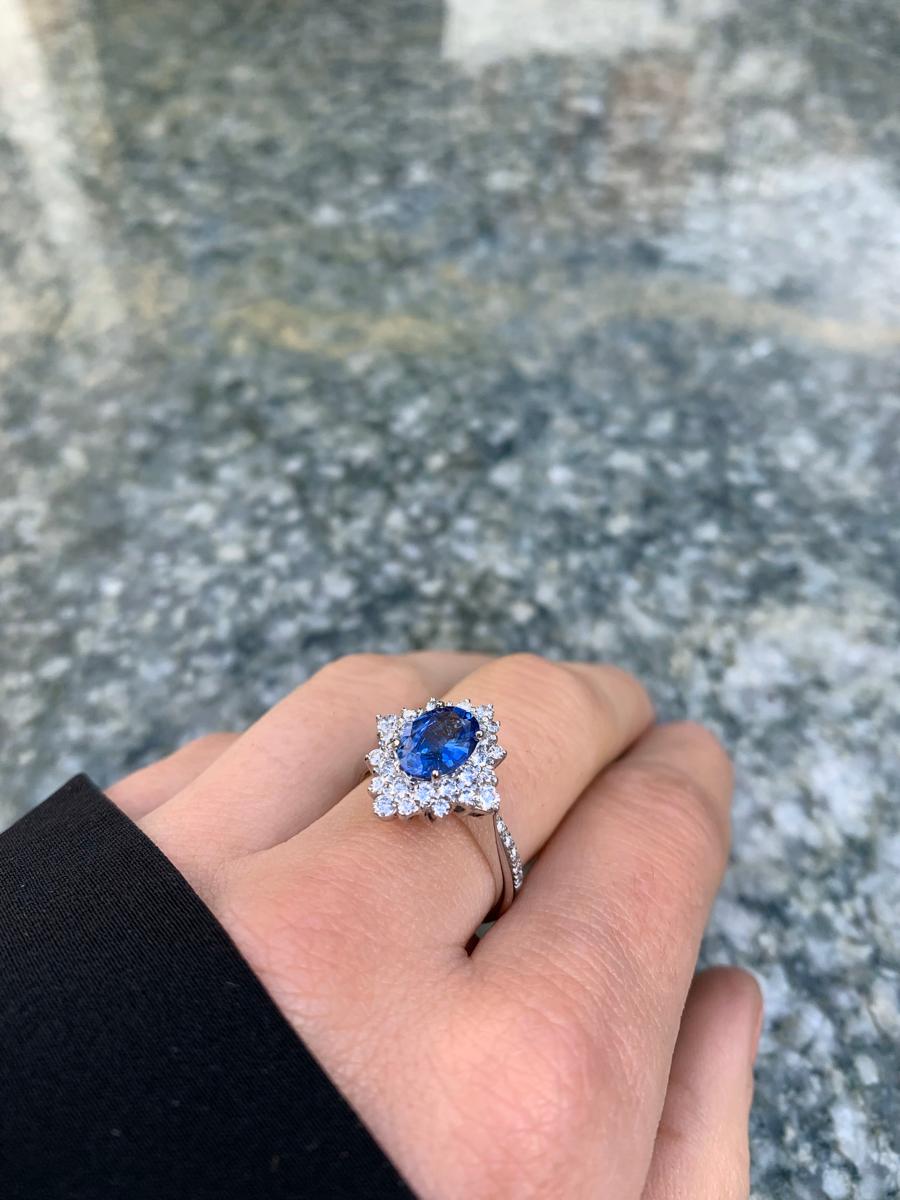 Brilliant Cut Annellino Italian Fine Jewellery Blue Ceylon Sapphire and White Diamond Ring For Sale