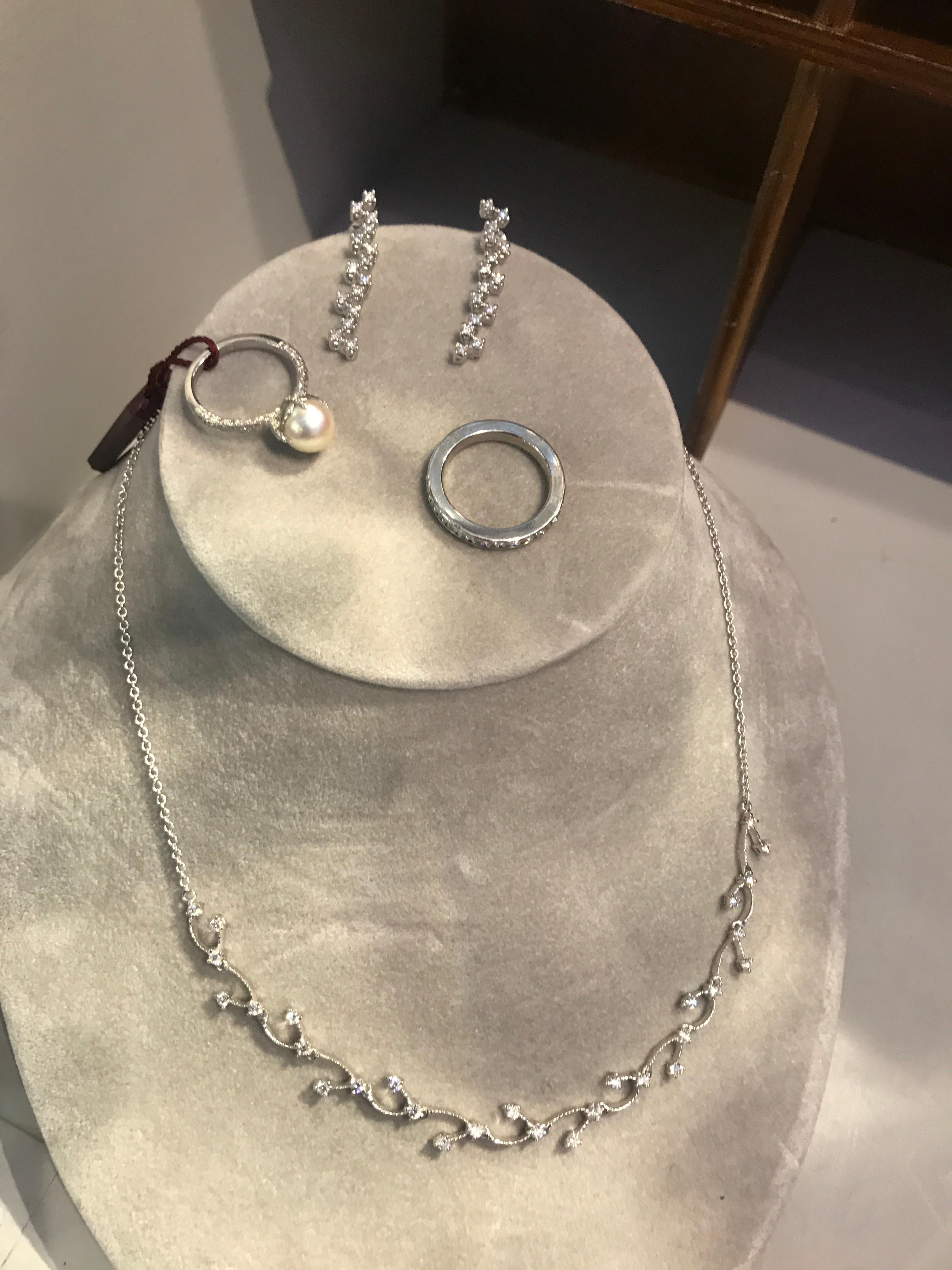 Brilliant Cut Annellino Italian Fine Jewellery White Diamond Drop 18kt White Gold  Earrings For Sale