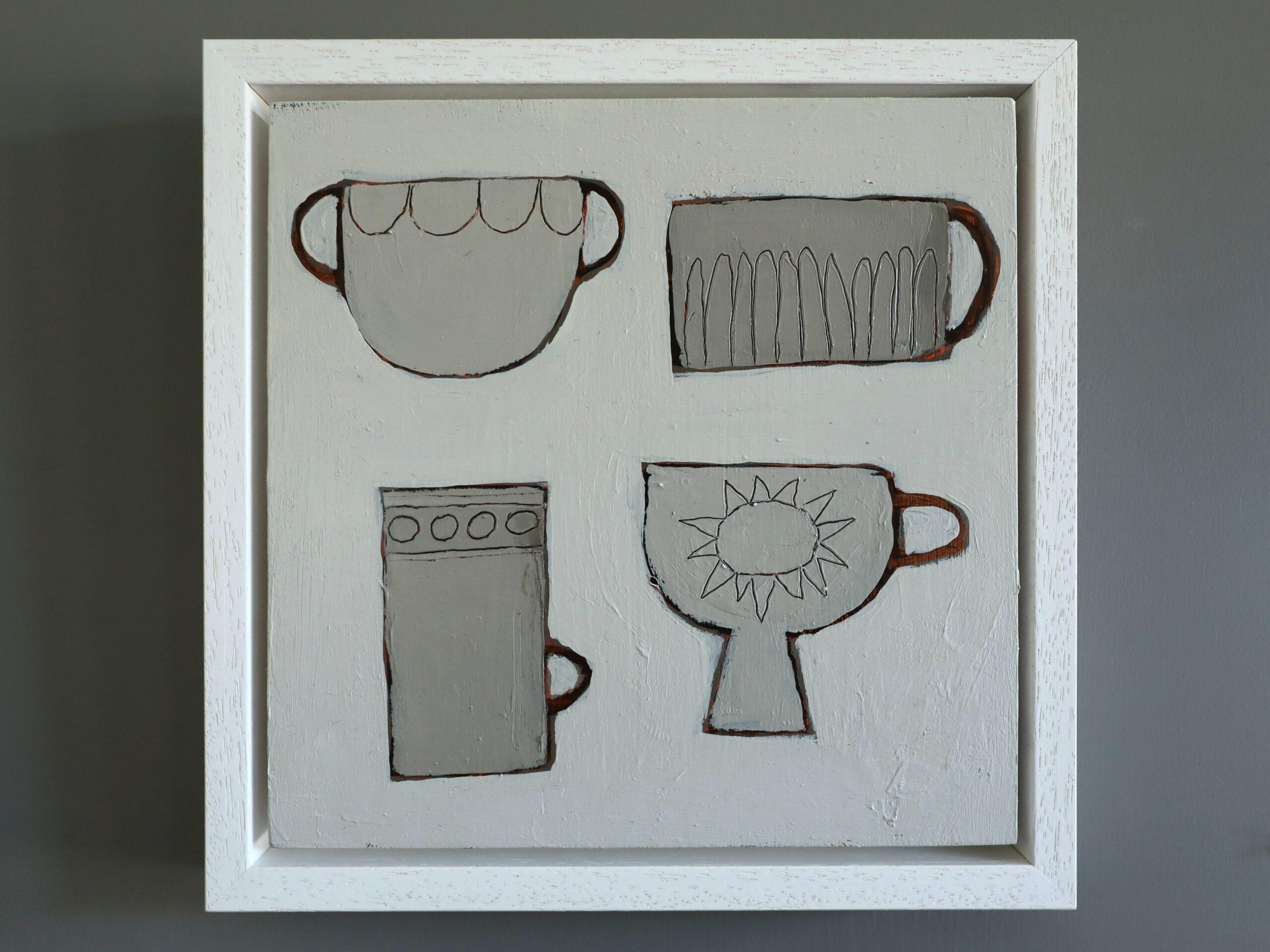 2025 Zeitgenössisches britisches Original-Stillleben-Acrylgemälde - Limitierte Tassen – Painting von Annemarie Derrick