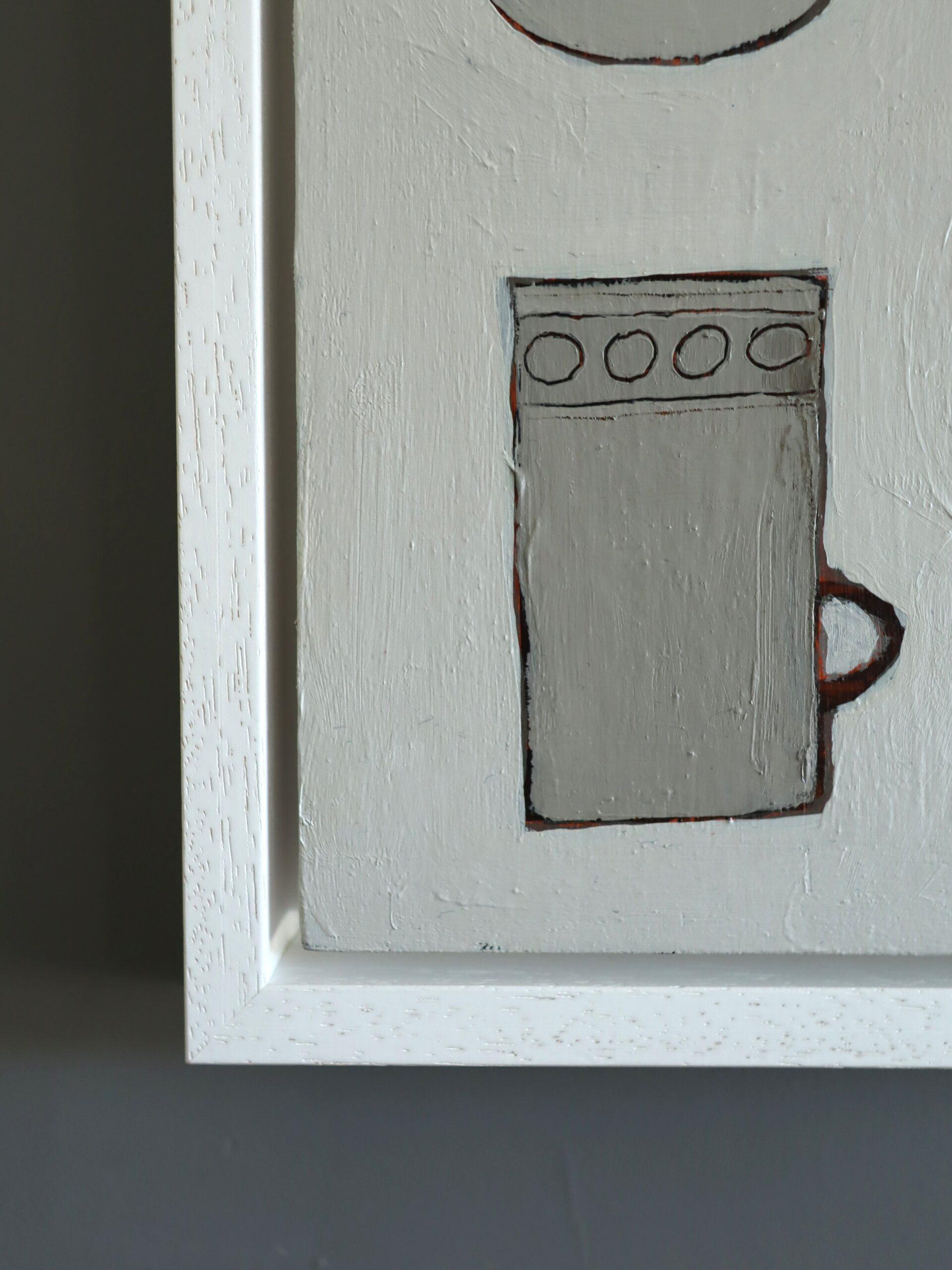 2025 Zeitgenössisches britisches Original-Stillleben-Acrylgemälde - Limitierte Tassen im Angebot 3