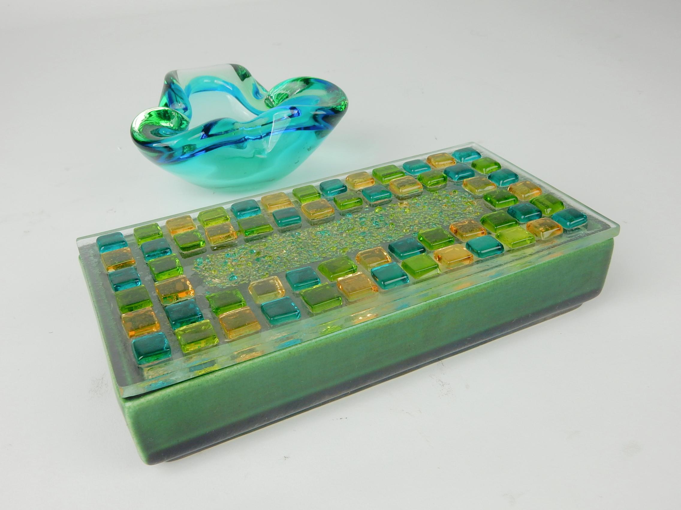 Annette Behre' California Design Art Glass Smoking Set, Box and Ashtray 2