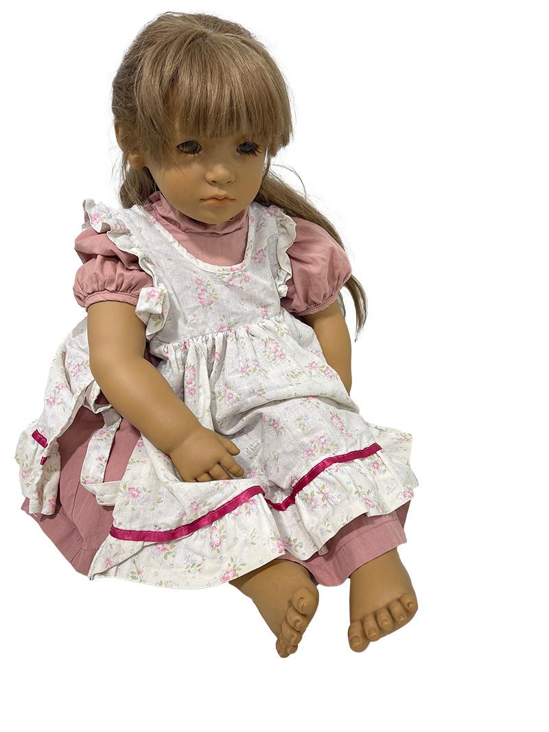 Annette Himstedt doll Neblina 1991/1992 with children's doll pram In Good Condition For Sale In Delft, NL