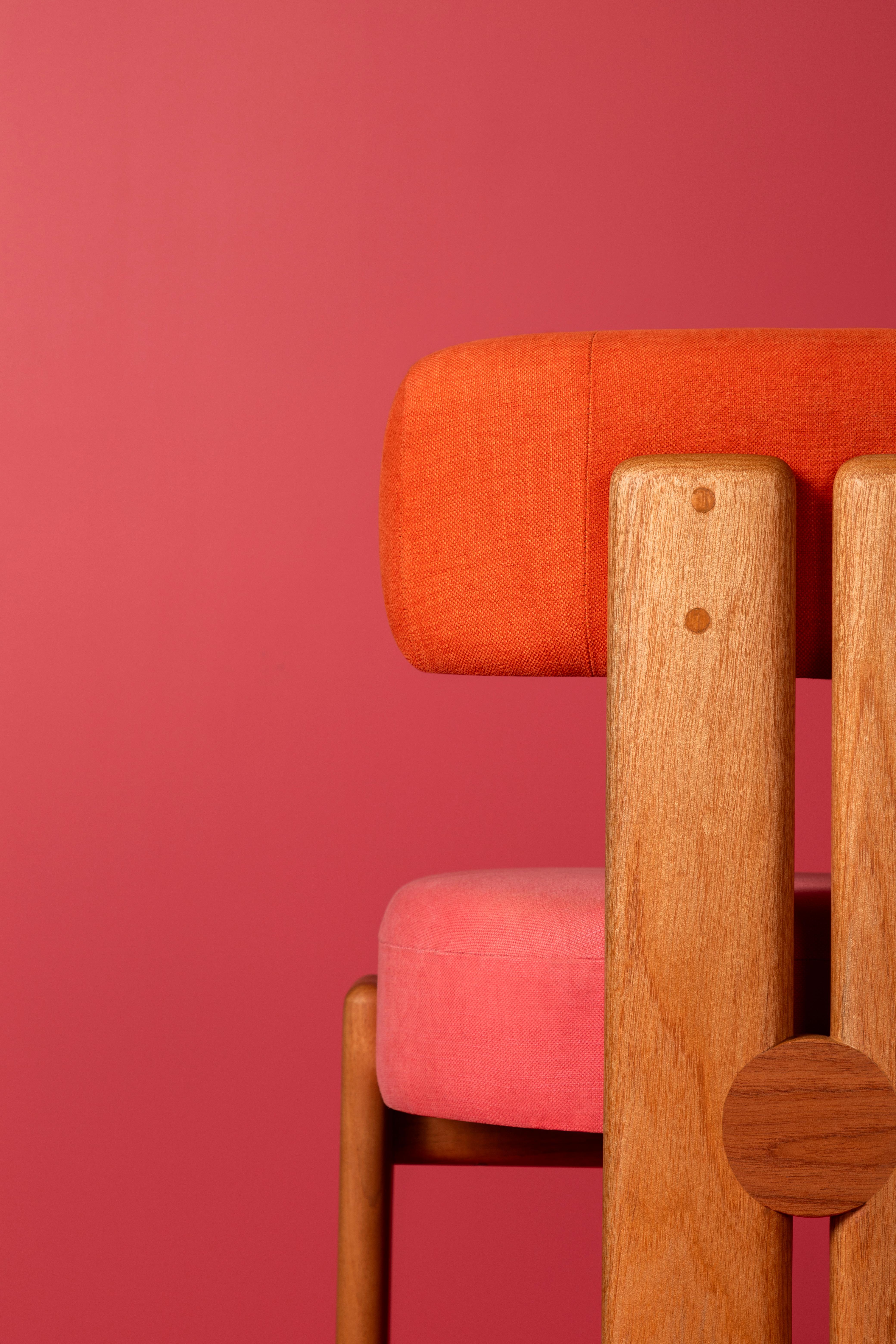 ANNI Toronja De la Paz: Niedriger Stuhl, limitierte Auflage  Zeitgenössisches mexikanisches Design (Handgefertigt) im Angebot