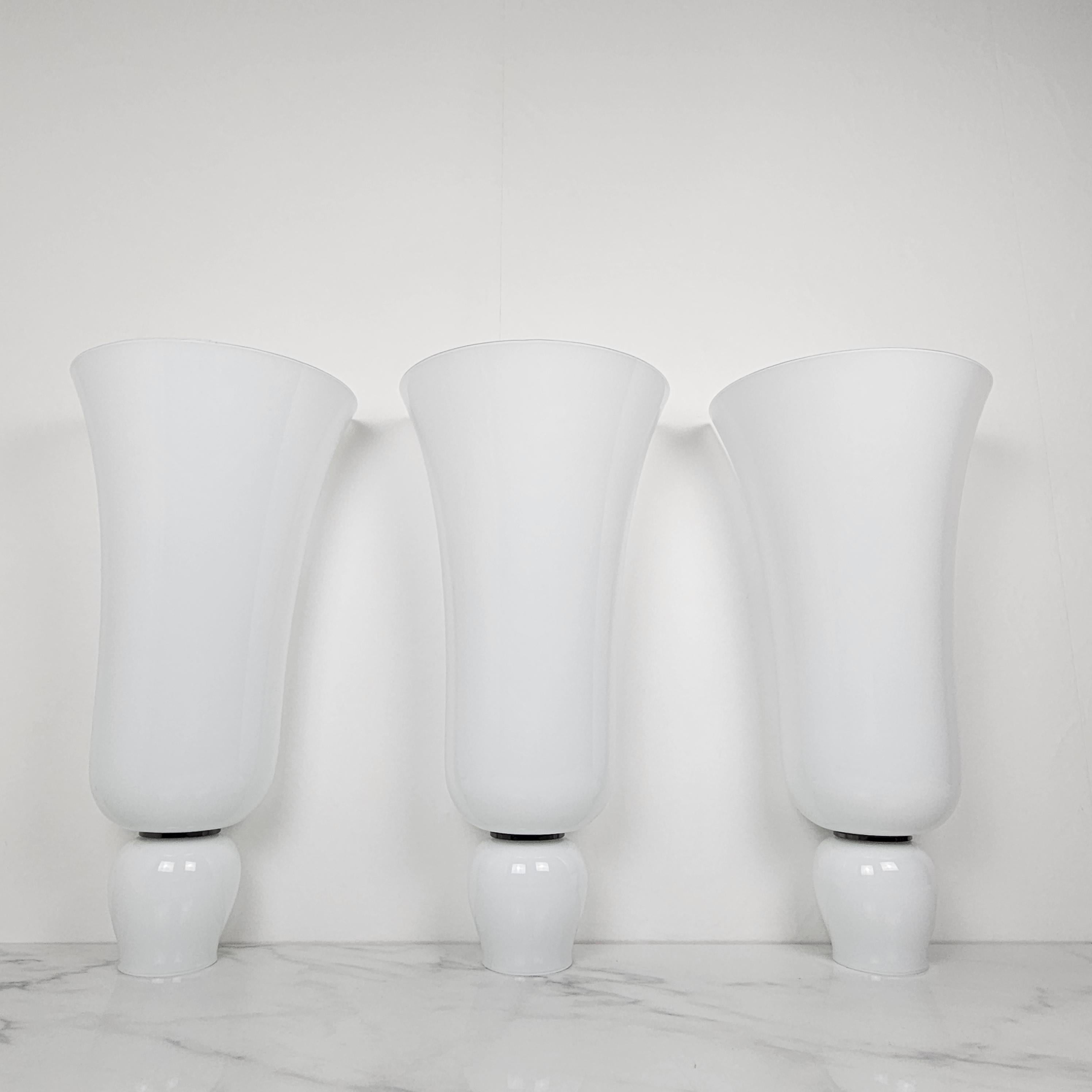 Große Wandapplikation Anni Trenta Luce von Venini aus weißem Muranoglas (Moderne der Mitte des Jahrhunderts) im Angebot