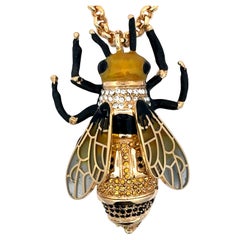 Annibale Baldini Queen Bee Pendant