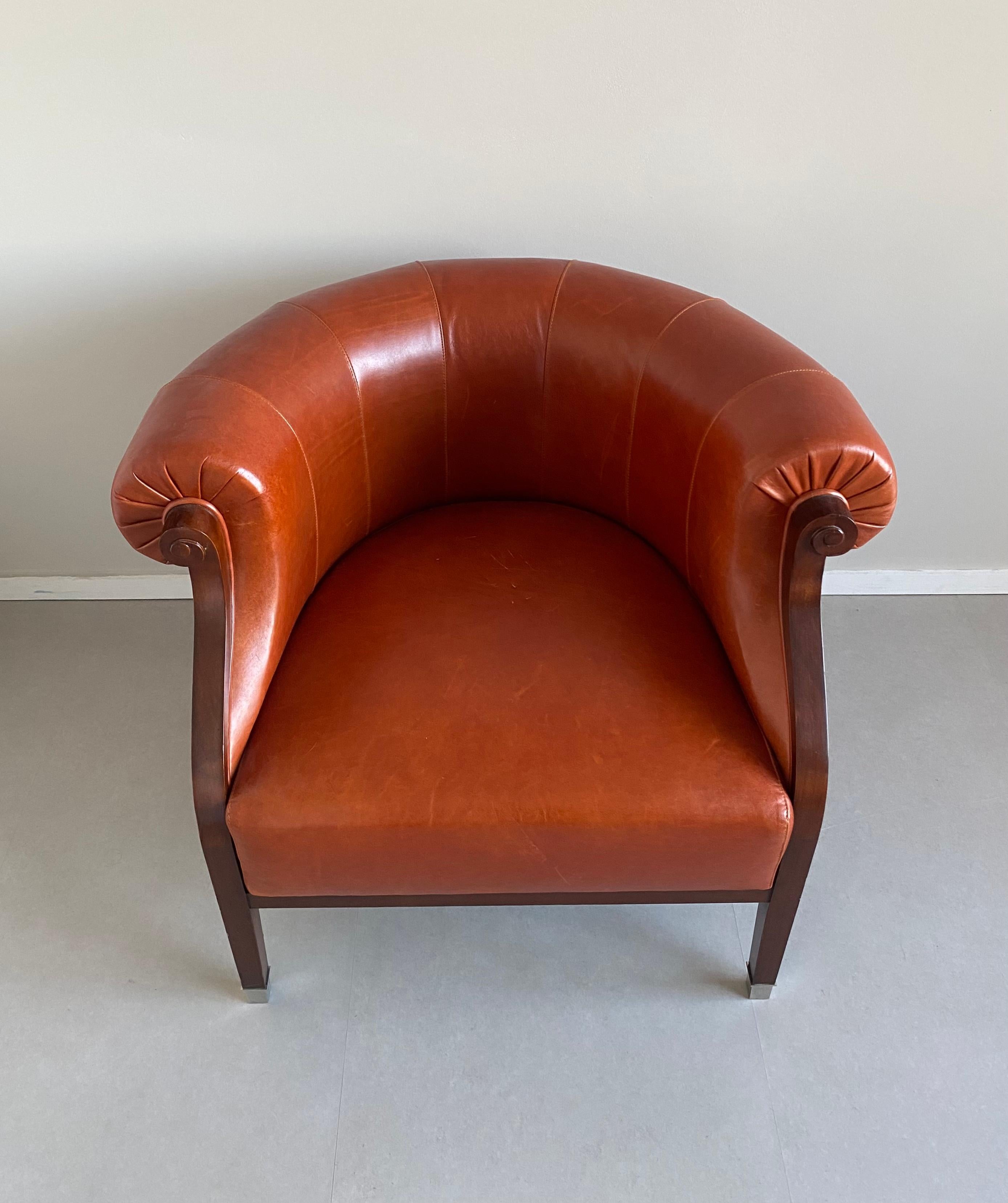 Annibale Colombo Classic Style Leather Armchair For Sale 5
