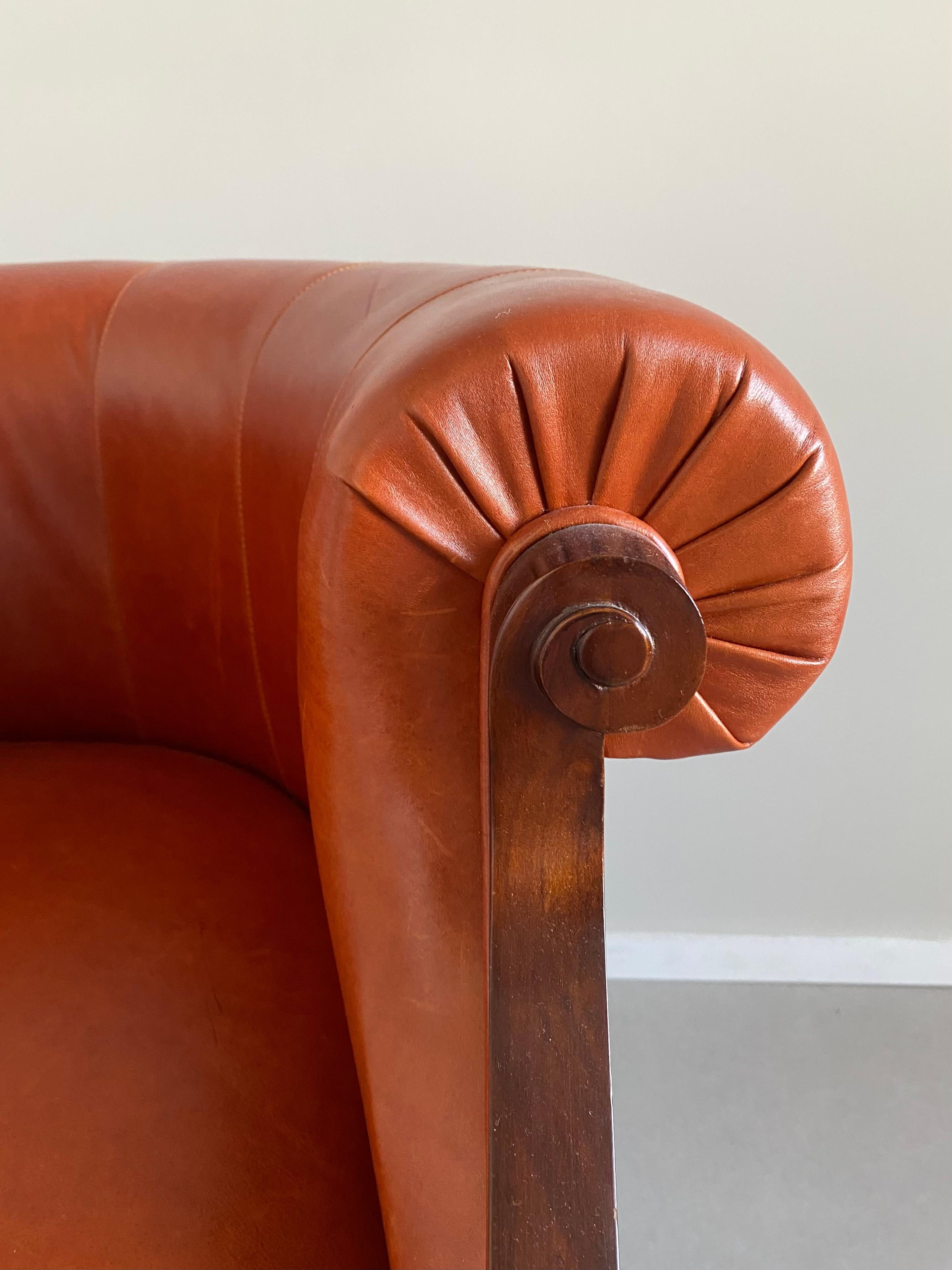 Annibale Colombo Classic Style Leder Sessel im Angebot 6