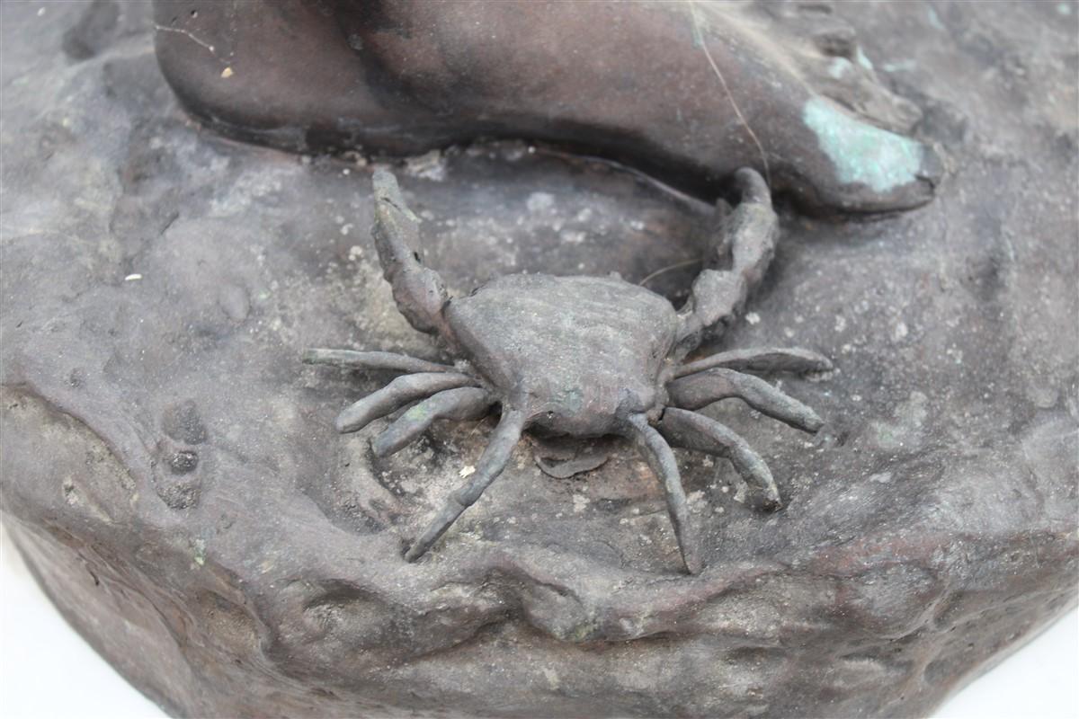 Art nouveau Annibale De Lotto grande sculpture en bronze Boy with Crab 1910 Italie Venise en vente