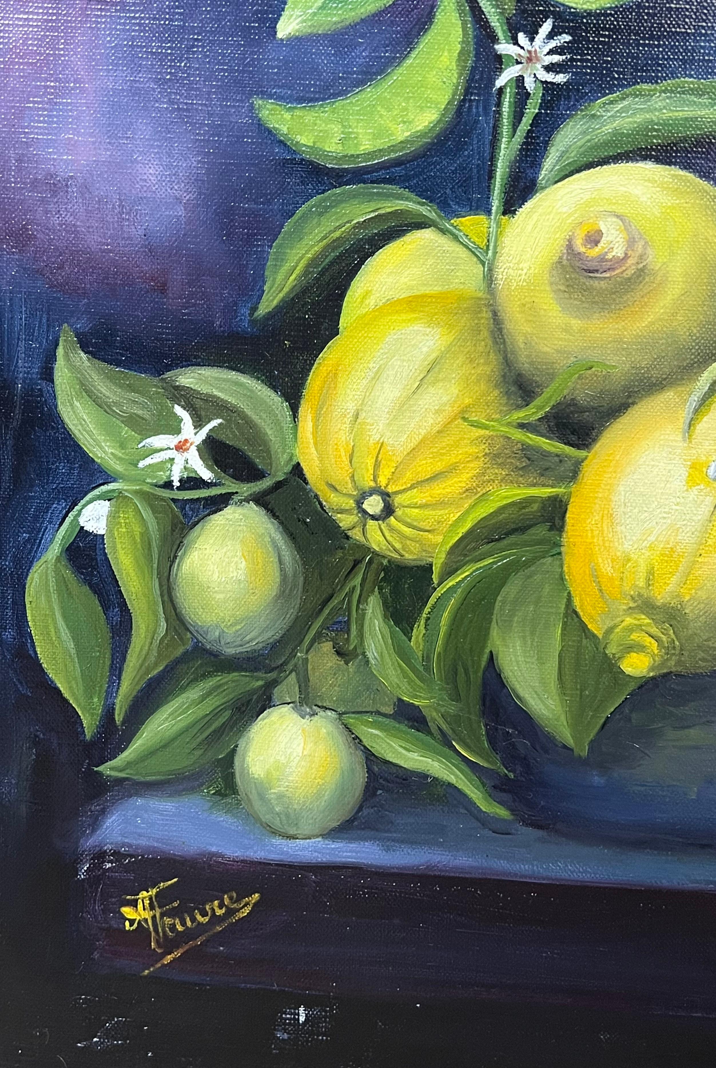 Peinture à l'huile française du 20e siècle : vignes de citron débordant dans un bol de fruits bleus - Gris Interior Painting par Annie Faure
