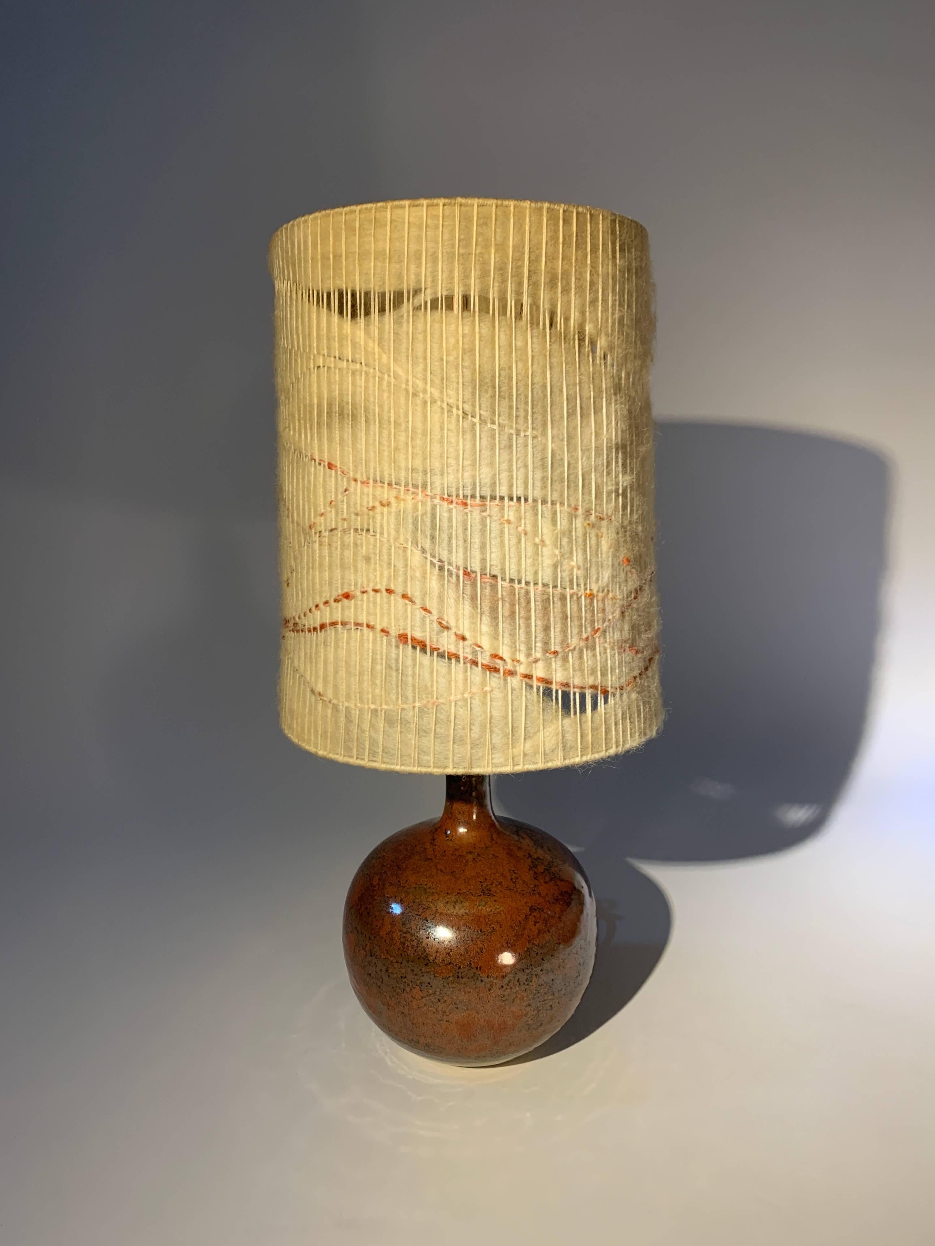 Mid-Century Modern Annie Maume ceramic lamp, France For Sale