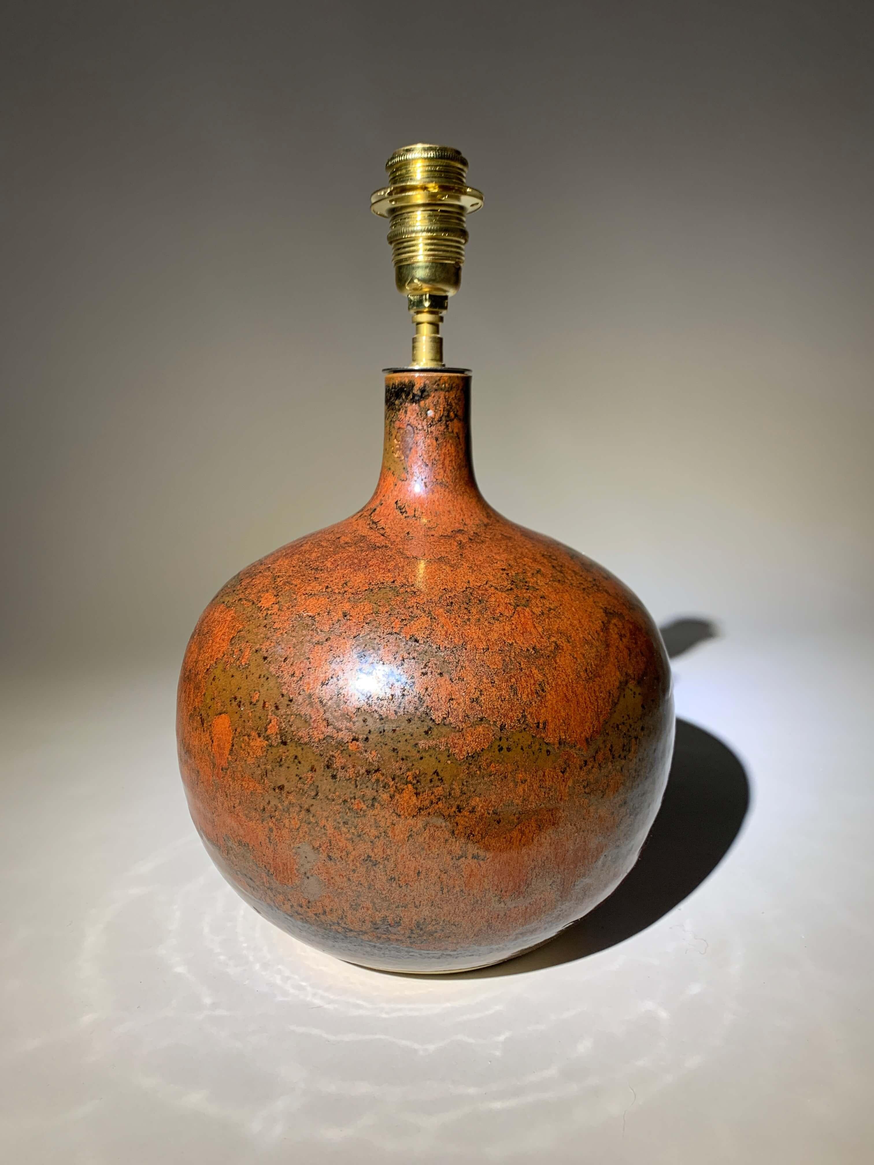 La Borne French ceramic Table Lamp, 1975 In Good Condition For Sale In L’ISLE-SUR-LA-SORGUE, FR